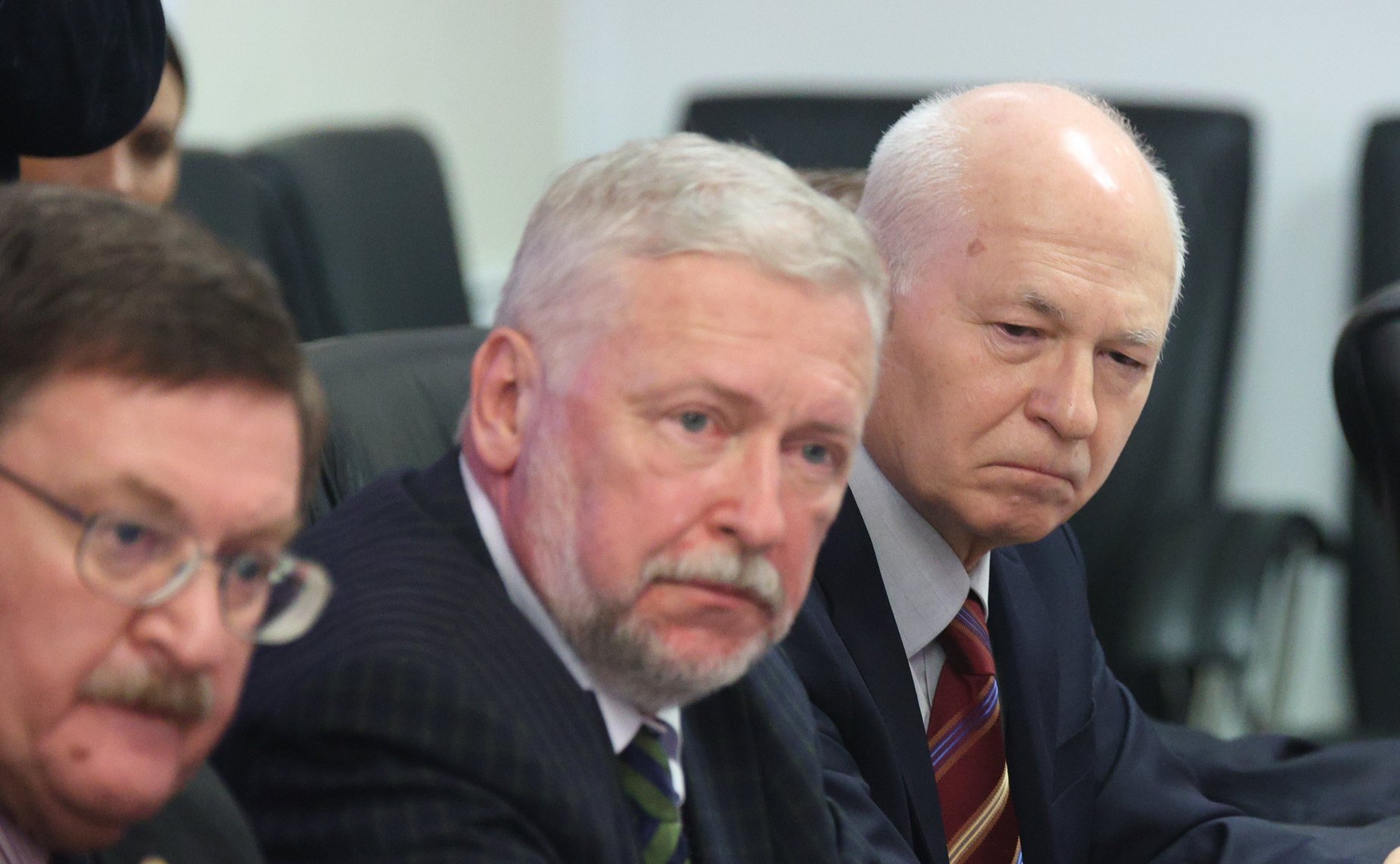 Круглый стол Комитета СФ по международным делам на тему «Кризис системы международно-правовых договоренностей в сфере контроля над вооружениями и нераспространения оружия массового поражения»