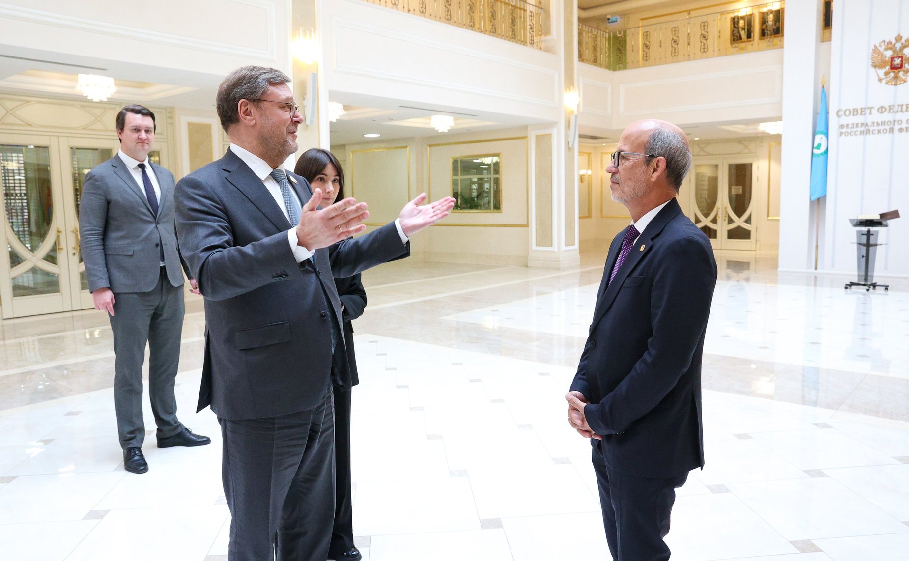 Валентина Матвиенко провела встречу с Председателем Парламента стран Латинской Америки и Карибского бассейна (ПАРЛАТИНО) Роландо Мигелем Гонсалесом Патрисио