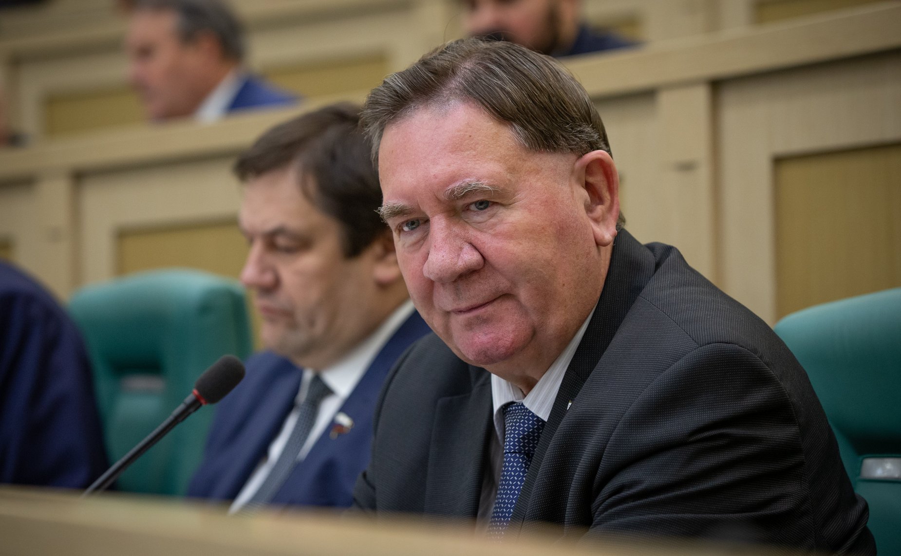 Александр Михайлов