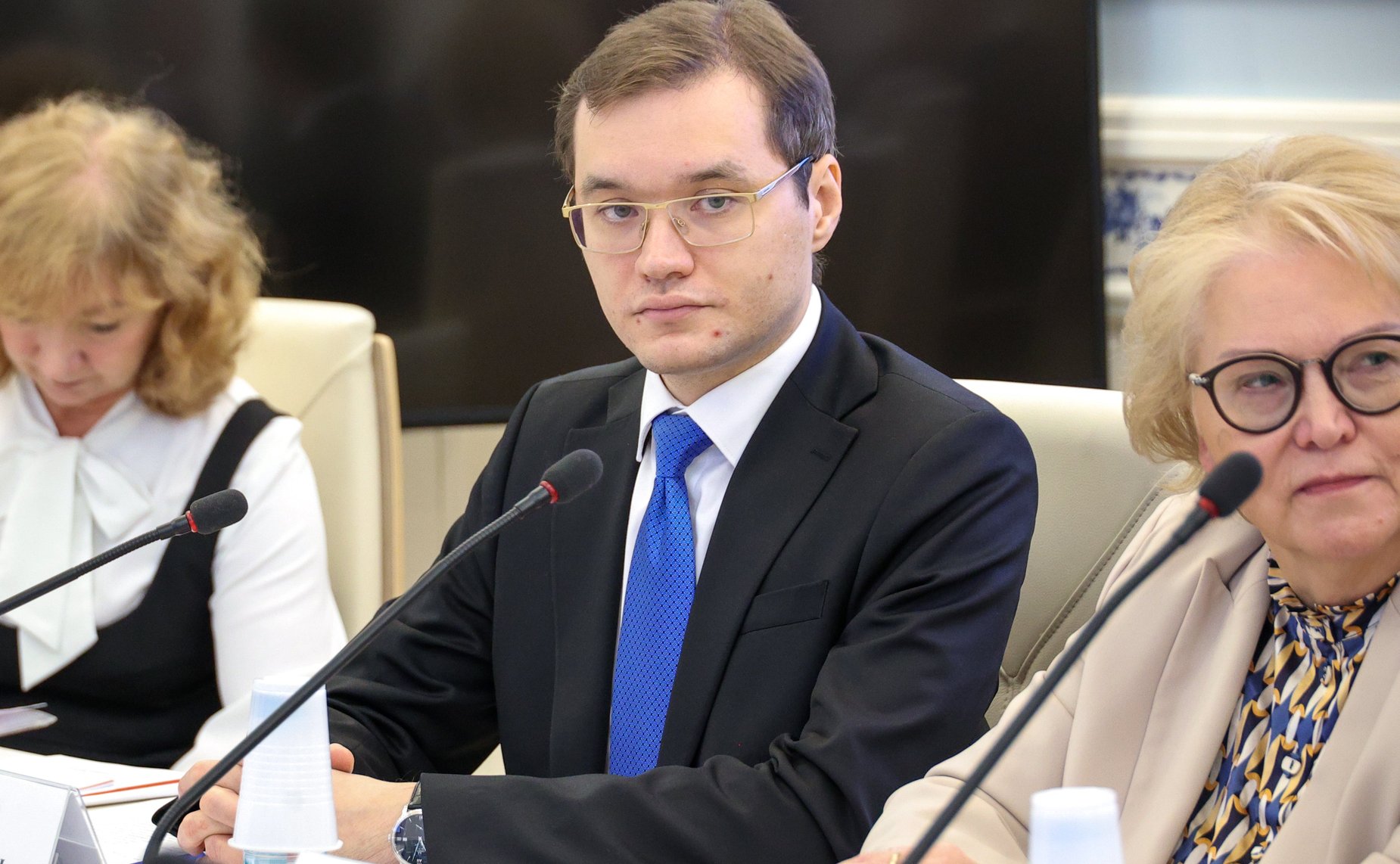 Круглый стол Комитета СФ по науке, образованию и культуре на тему «Русский язык на пространстве Содружества Независимых Государств: проблемы и перспективы»