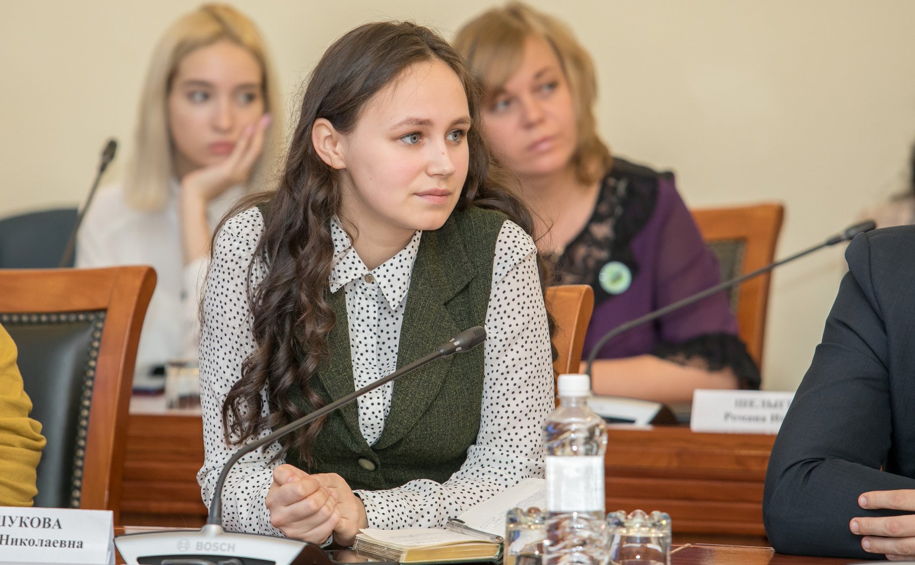 Заседание Дискуссионного клуба при Молодежном парламенте Вологодской области