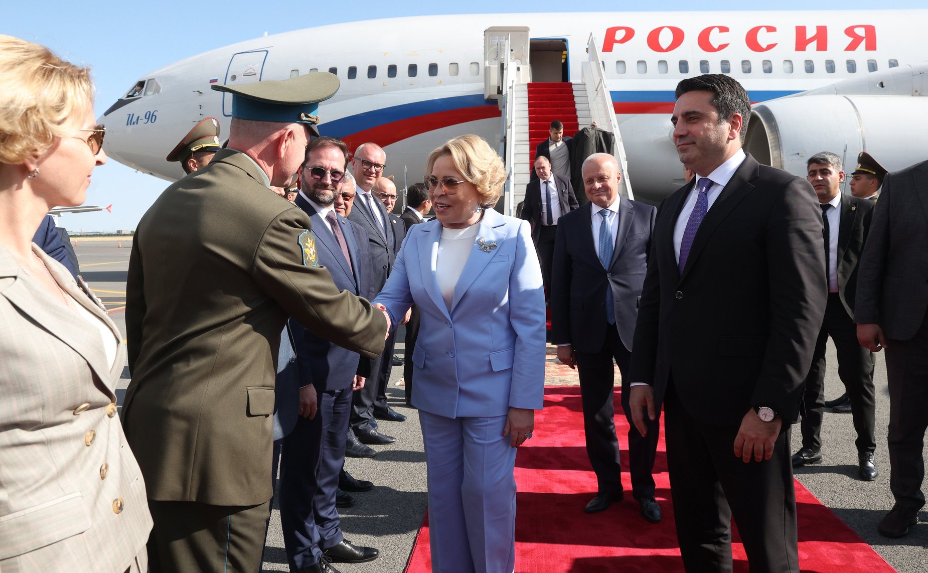 Валентина Матвиенко прибыла в Армению с официальным визитом