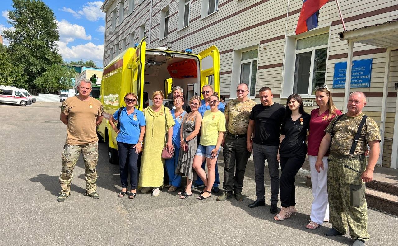 Айрат Гибатдинов посетил Донецкую Народную Республику