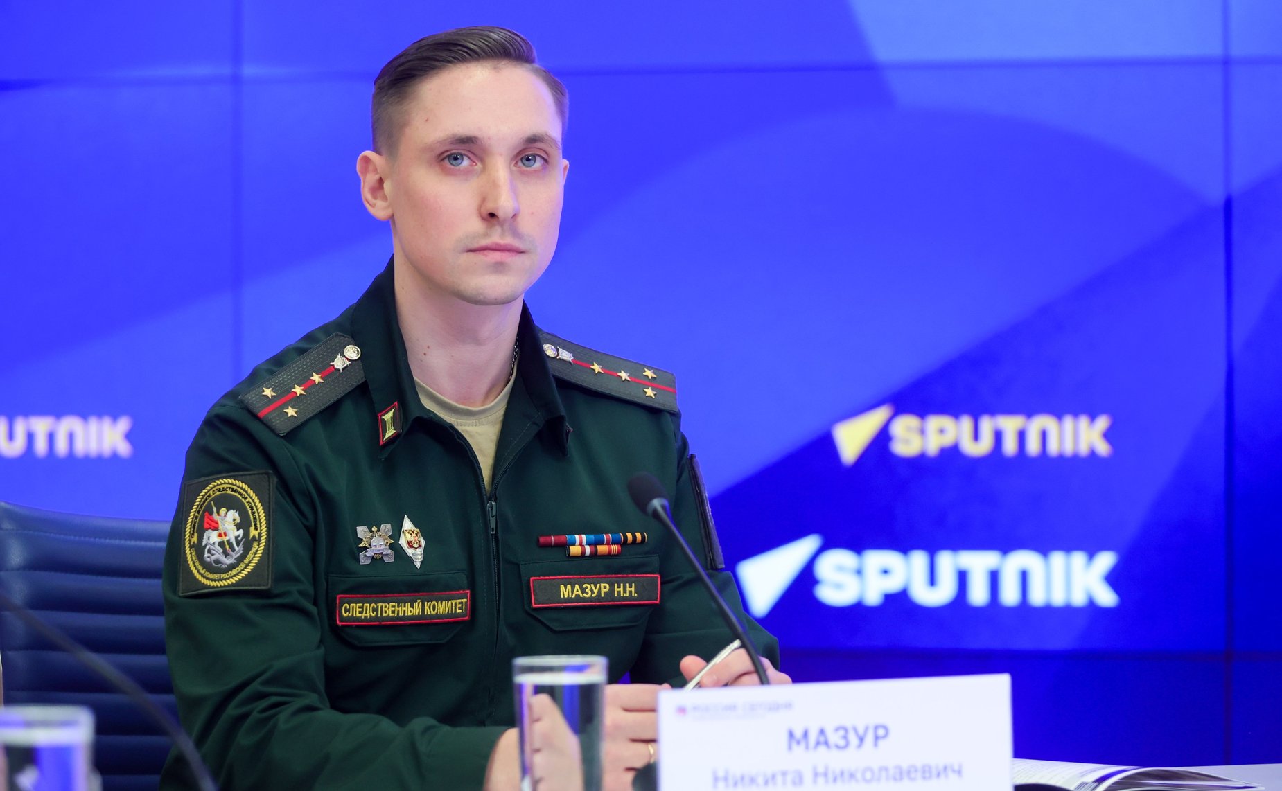 В пресс-центре медиагруппы «Россия сегодня» состоялась пресс-конференция Владимира Джабарова посвященная преступлениям киевского режима против военнопленных