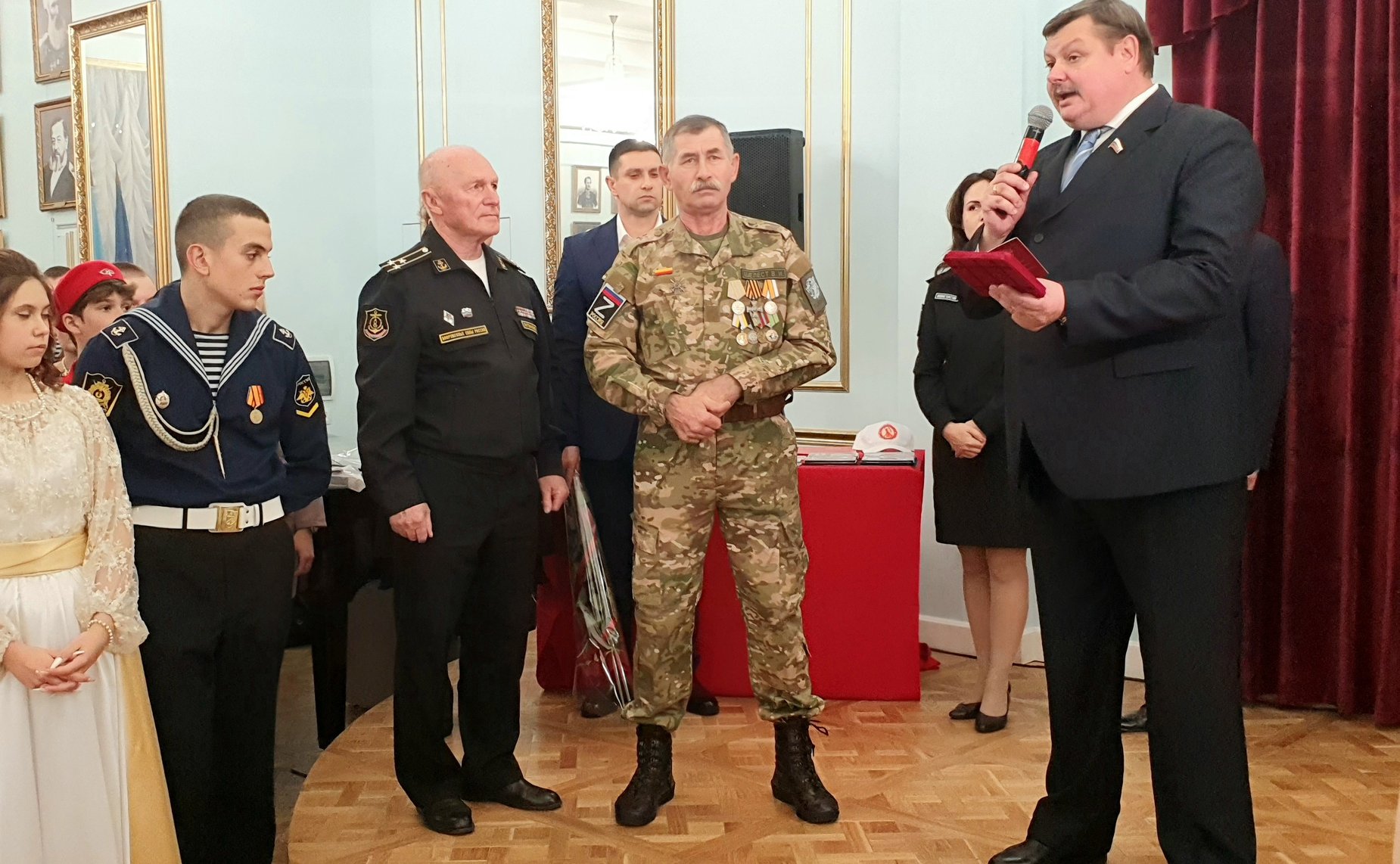 Сергей Колбин встретился с юнармейцами, кадетами и курсантами города Севастополя
