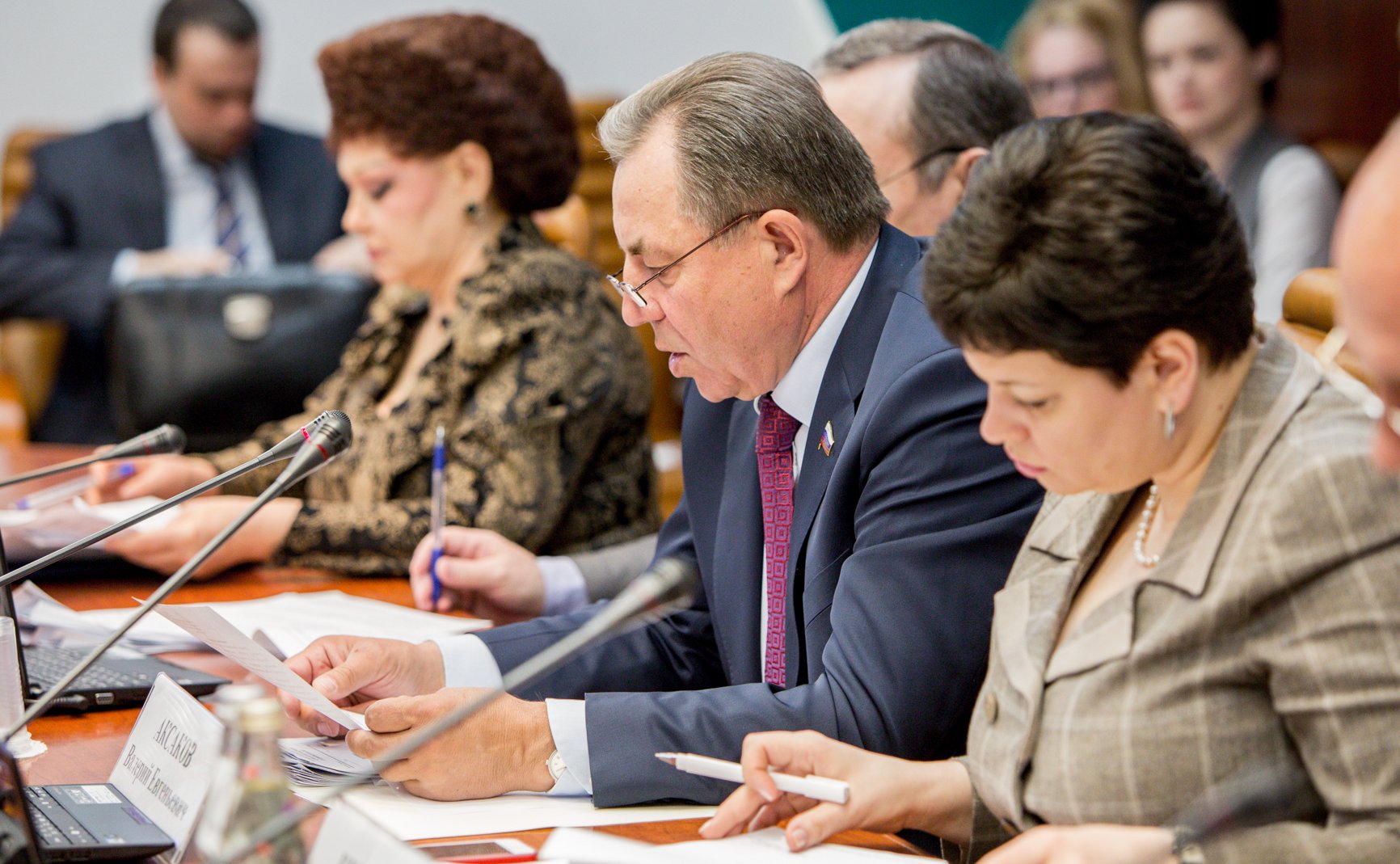 28.04.2014 Комитет по соцполитике-1