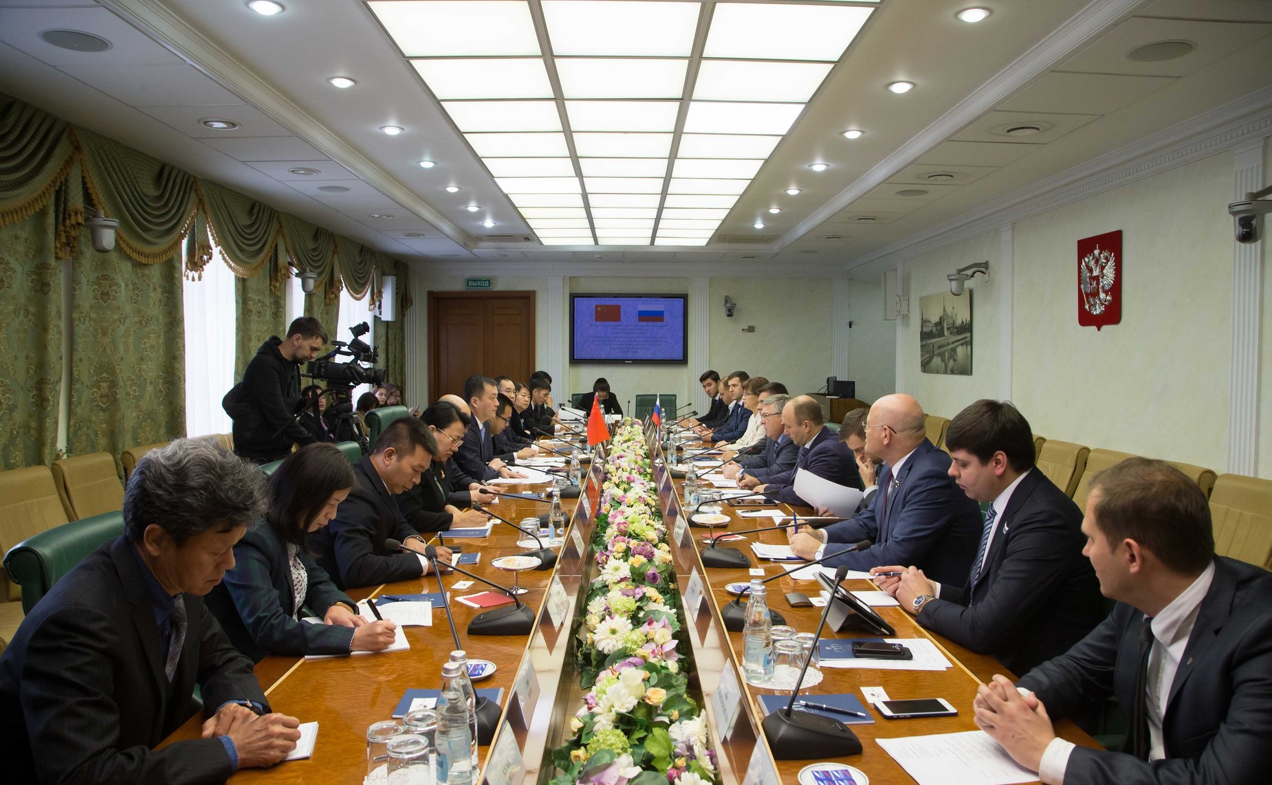 Встреча Валерия Рязанского с делегацией молодых депутатов Всекитайского собрания народных представителей Китайской Народной Республики во главе с депутатом Кон Тао