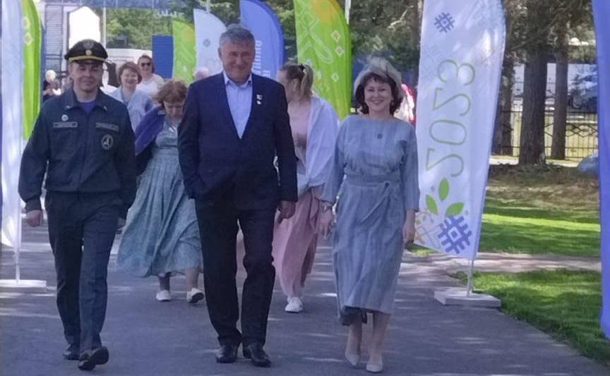 Юрий Воробьев принял участие в заключительном этапе Всероссийского детского фестиваля «Наследники традиций», который проходит на Вологодчине