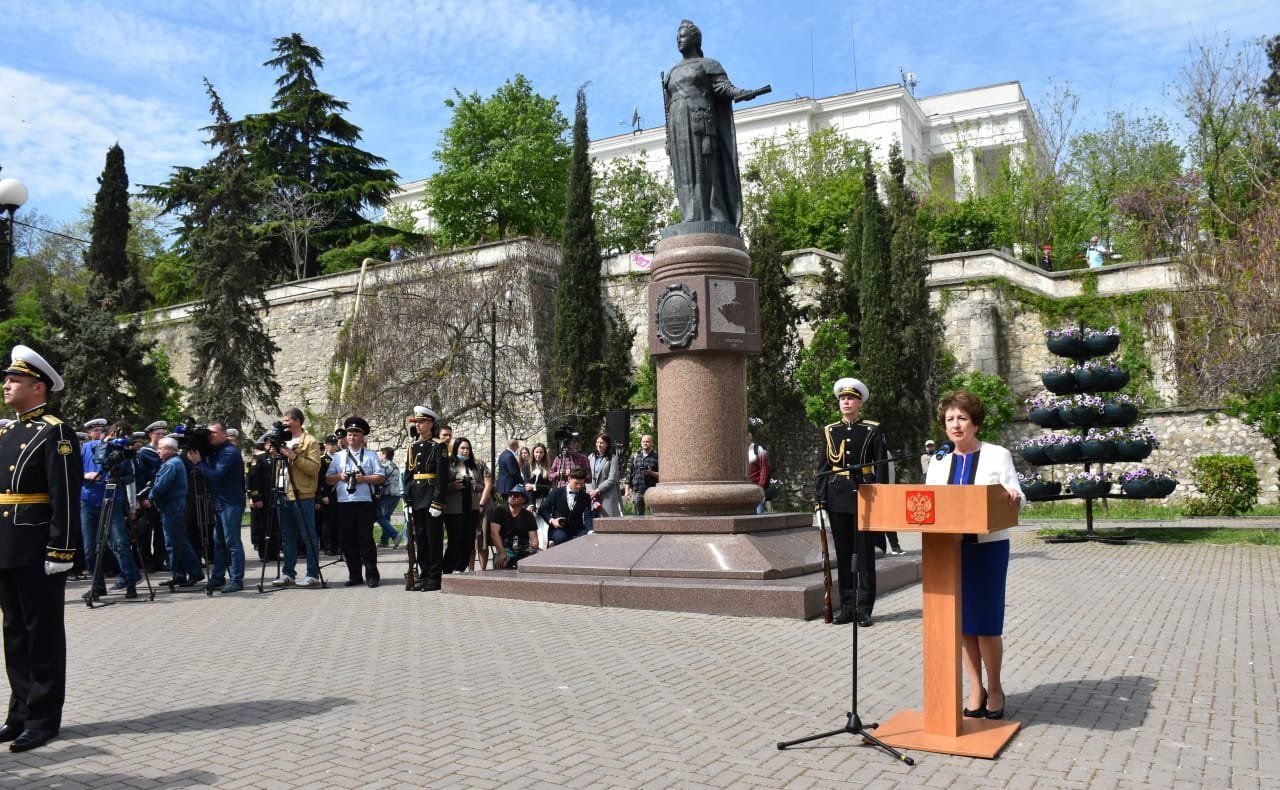 Екатерина Алтабаева и Сергей Колбин поздравили Черноморский флот с 238-й годовщиной со дня основания