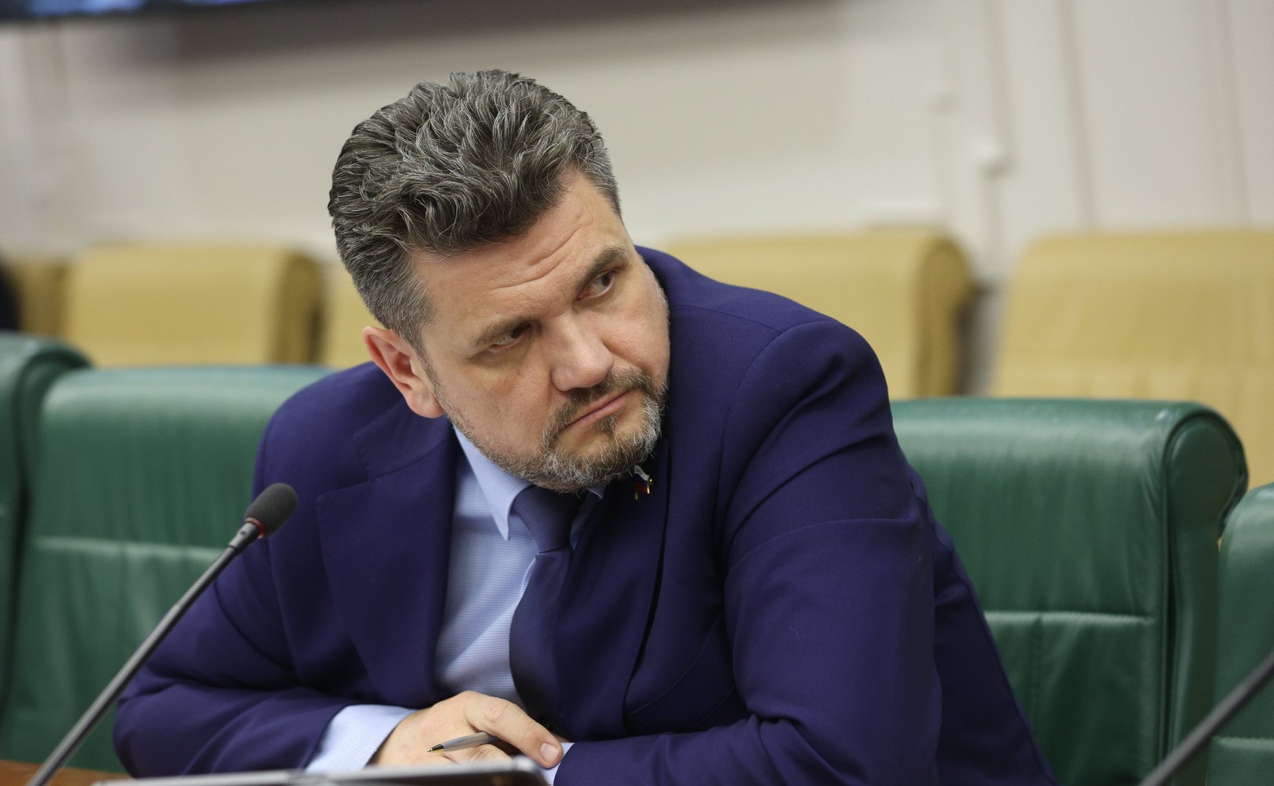 Александр Жуков