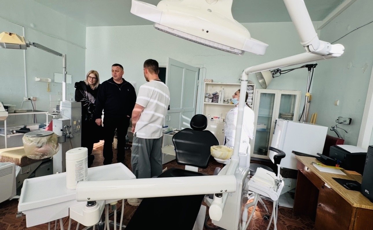 Игорь Кастюкевич посетил больницу в Нижних Серогозах