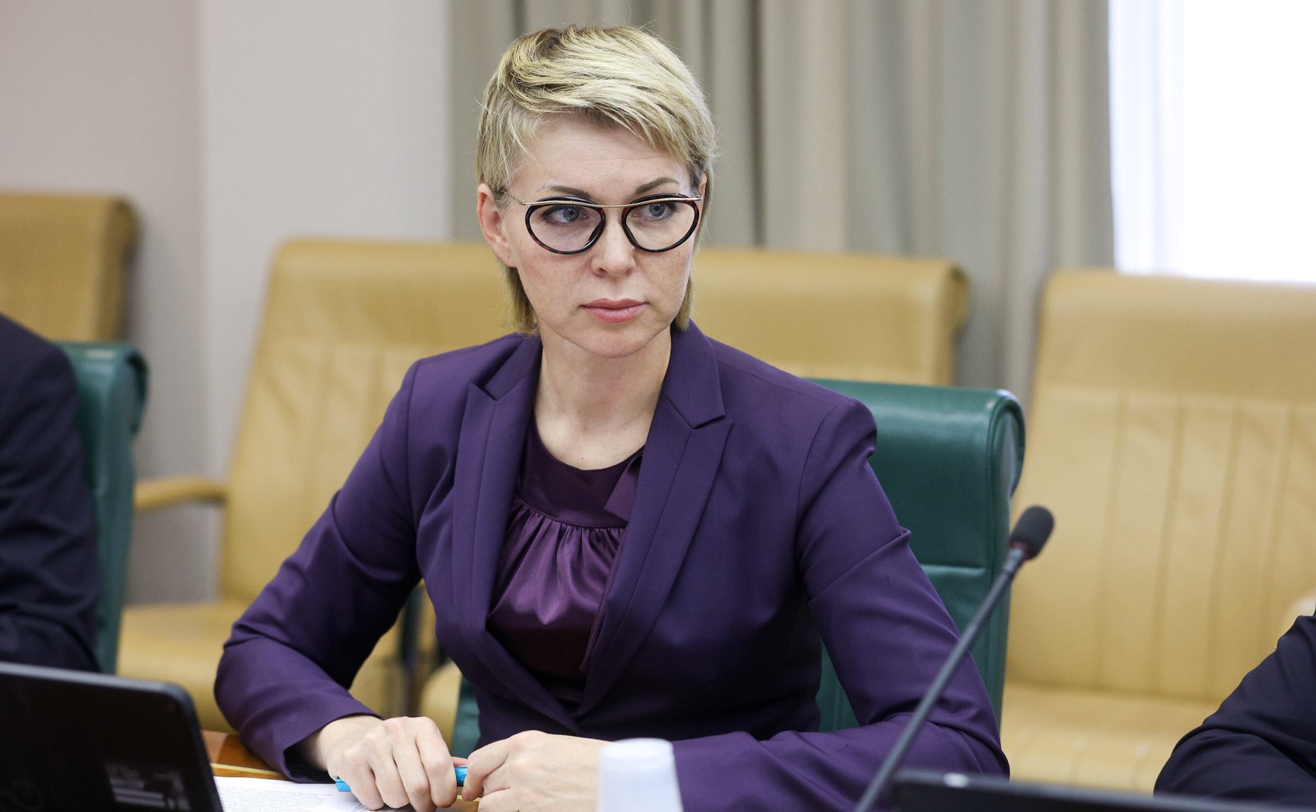 Круглый стол Комитета СФ по экономической политике «О правоприменительной практике в части недискриминационного доступа операторов связи к инфраструктуре многоквартирных домов в целях обеспечения граждан услугами связи»