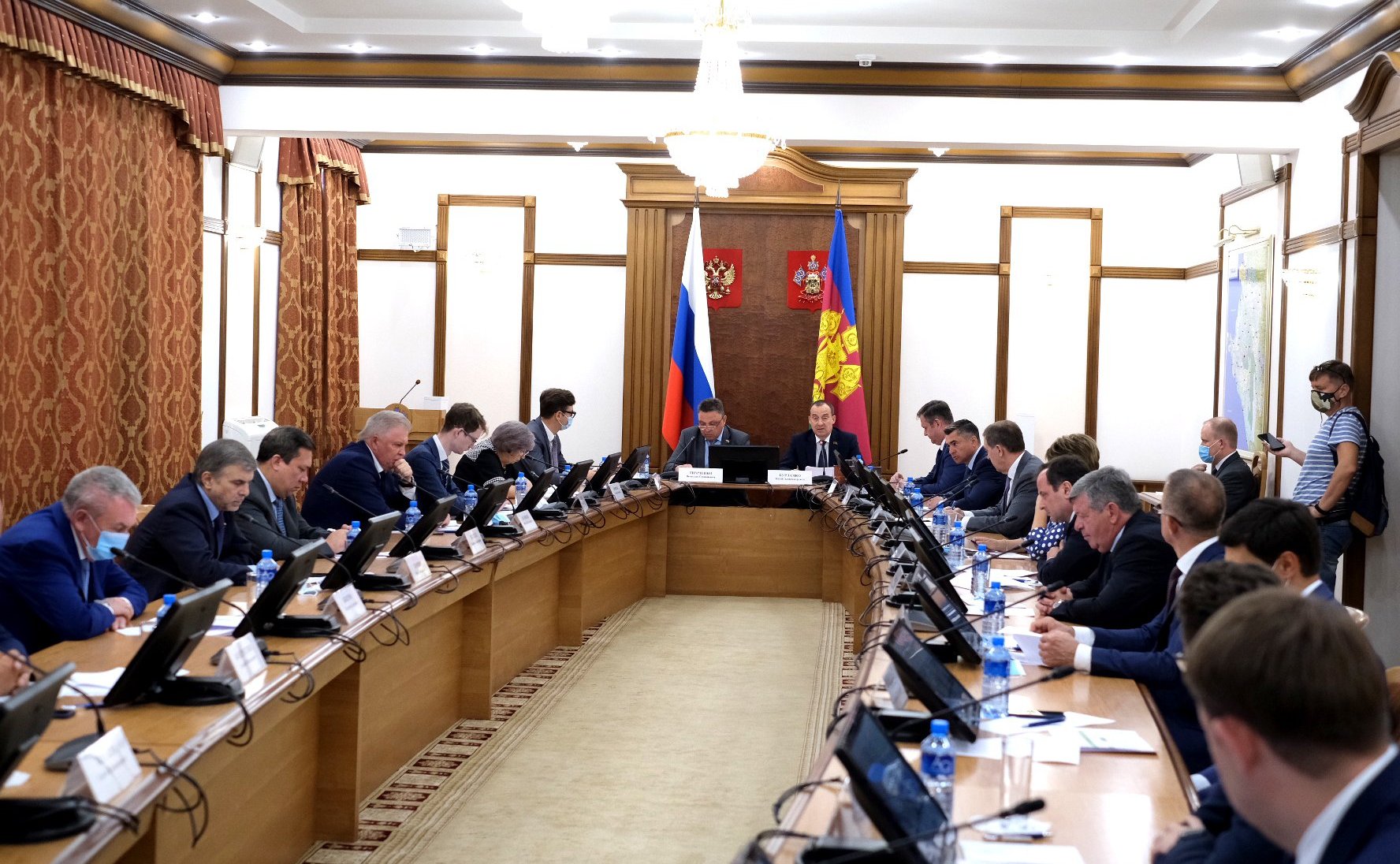 Рабочее совещание в рамках выездного заседания Комитета СФ по Регламенту и организации парламентской деятельности в г. Краснодаре