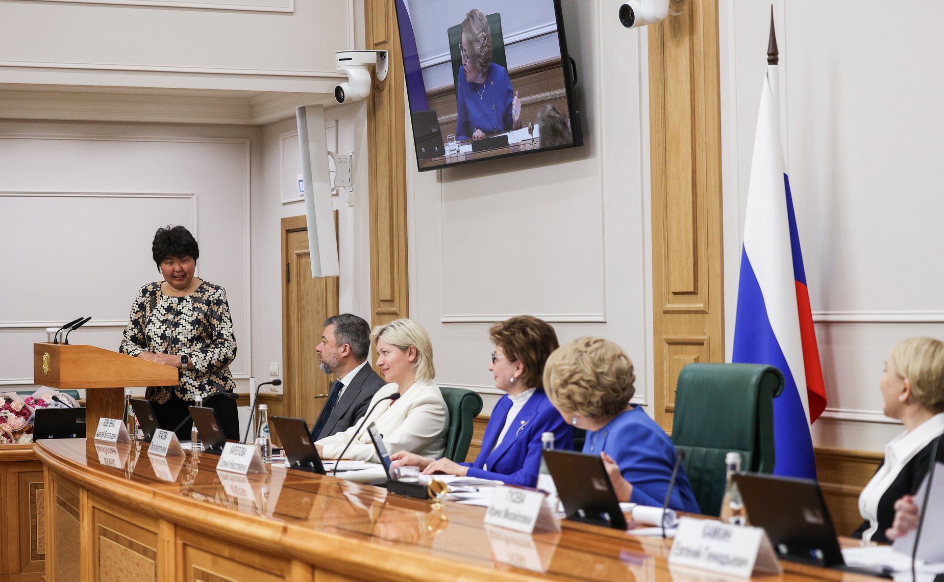 Валентина Матвиенко провела встречу с женщинами – главами муниципальных образований