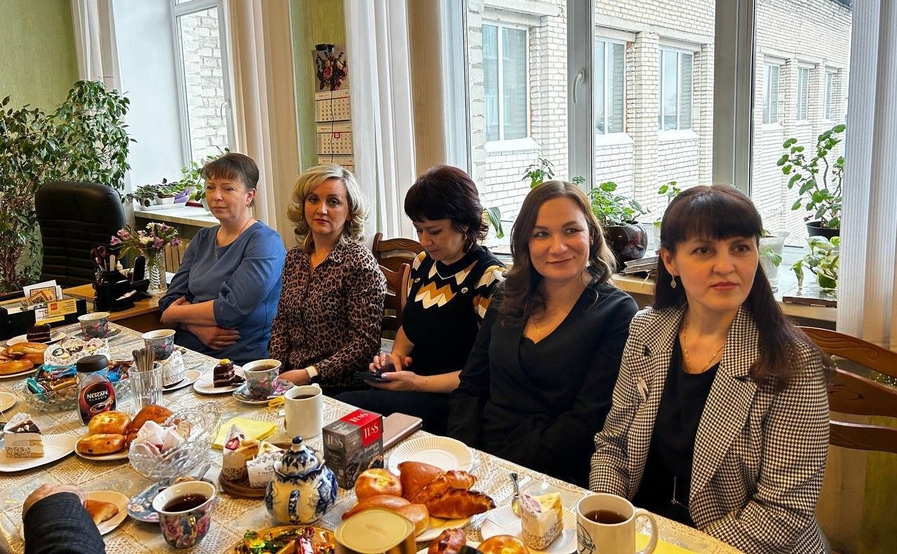 Андрей Шохин встретился с коллективом школы №1 города Покрова