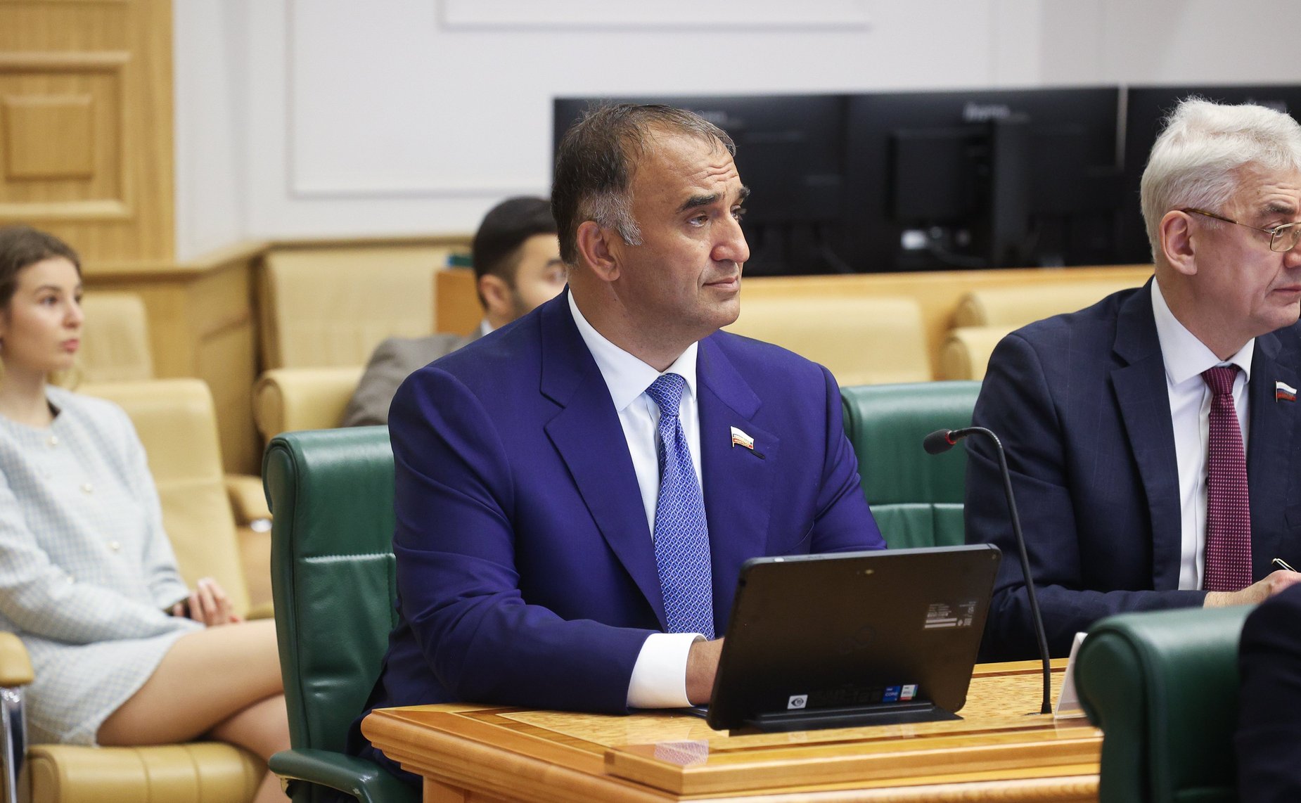 Мохмад Ахмадов