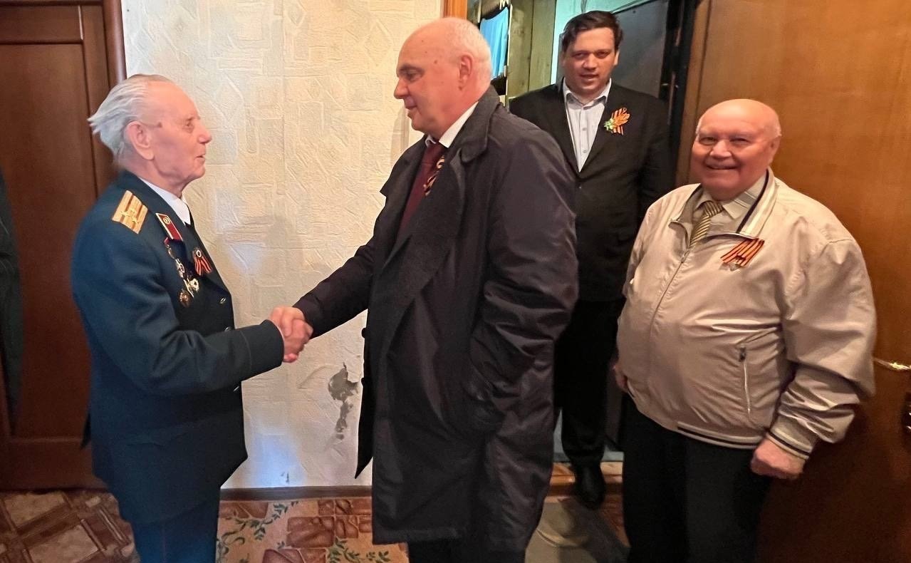 В День Победы Андрей Шохин встретился с ветераном Великой Отечественной войны Борисом Николаевичем Павловым