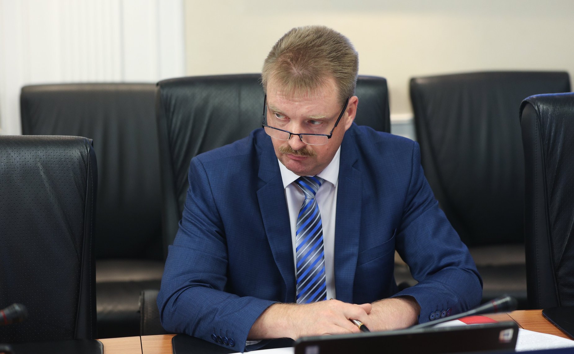 Совещание Комитета Совета Федерации по Регламенту и организации парламентской деятельности на тему «Определенияе необходимости реализации мероприятий по строительству автомобильного и железнодорожного мостовых переходов через реку Ангару»