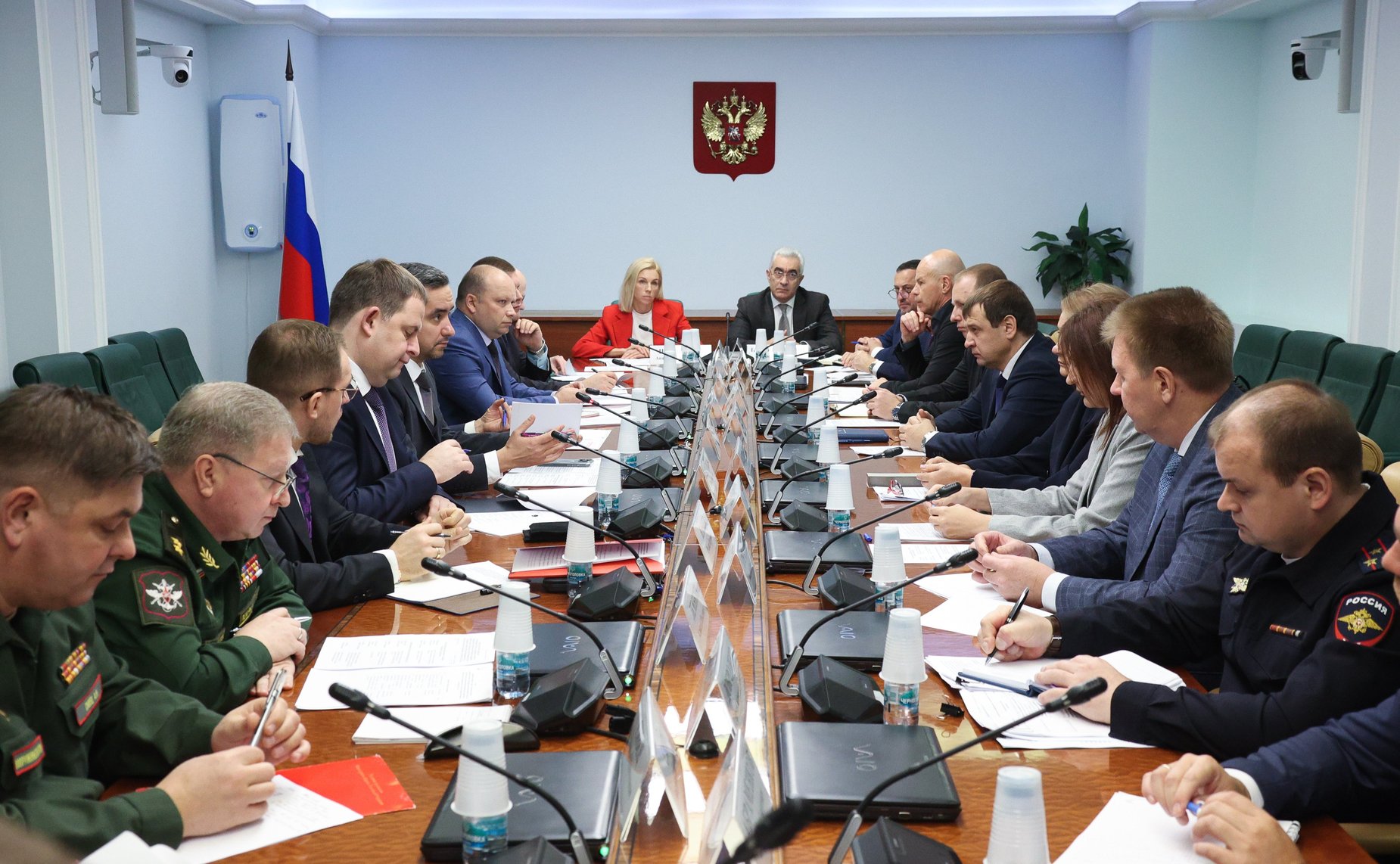 Совещание «О реализации протокола совещания по вопросу определения долгосрочной потребности ведомств силового блока в продукции легкой промышленности, проведенного Министерством промышленности и торговли РФ 8 сентября 2025 г.»