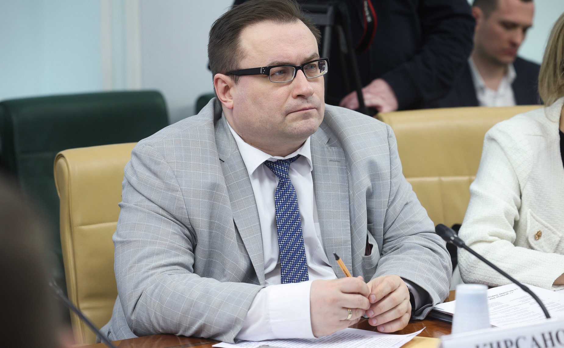 Круглый стол на тему «Экономические и законодательные аспекты привлечения хозяйствующими субъектами иностранной рабочей силы»