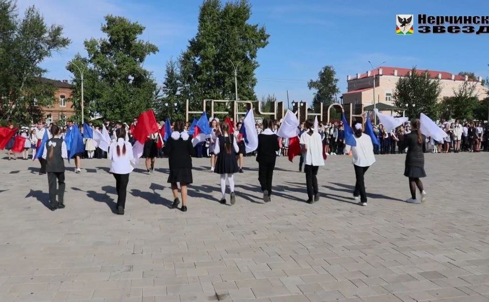 Сергей Михайлов в ходе работы в регионе принял участие в общественных обсуждениях по планируемому строительству Аллеи славы в городе Нерчинске, посвященной воинам-забайкальцам