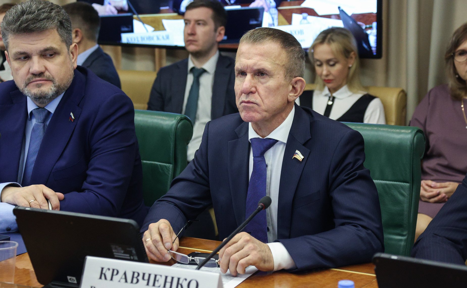 Владимир Кравченк