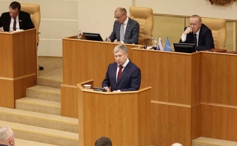 Сергей Рябухин в ходе работы в регионе принял участие в 65-м заседании Законодательного Собрания