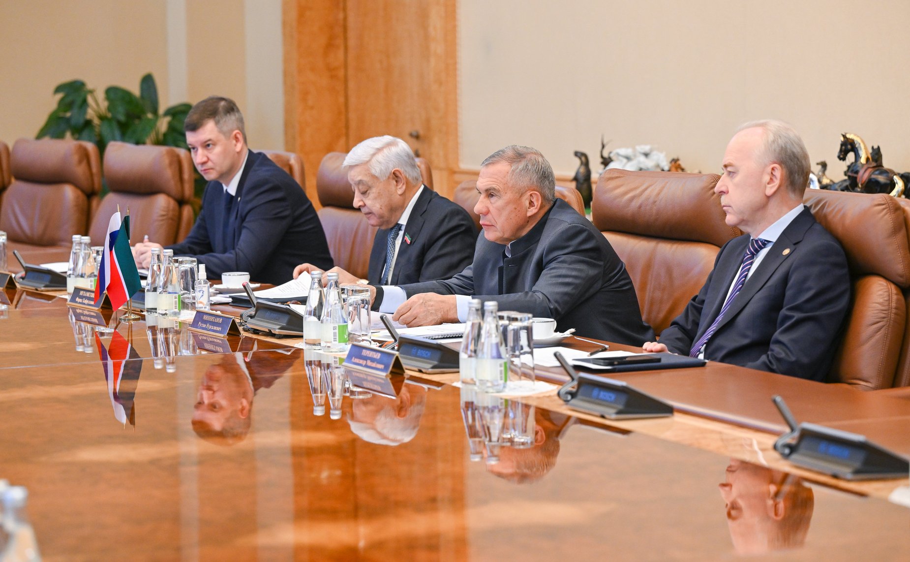 Встреча сенаторов с Раисом Республики Татарстан Рустамом Миннихановым