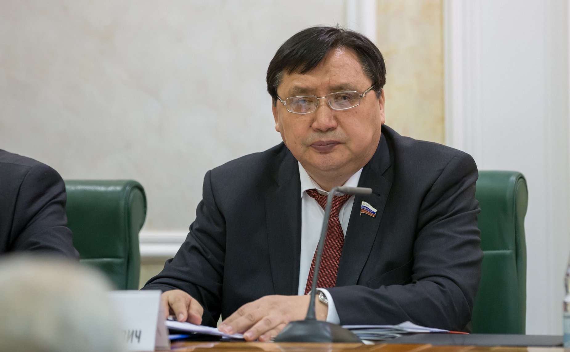 Александр Акимов