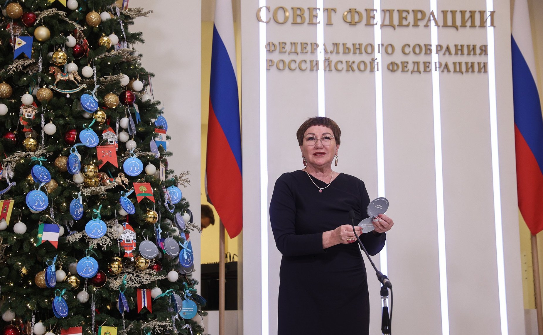Елена Перминова в рамках всероссийской благотворительной акции «Ёлка желаний» исполнила мечту пятилетней девочки