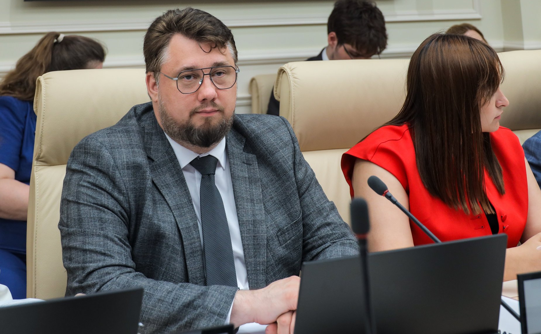 Круглый стол Комитета Совета Федерации по федеративному устройству, региональной политике, местному самоуправлению и делам Севера «Актуальные вопросы совершенствования муниципальной службы»