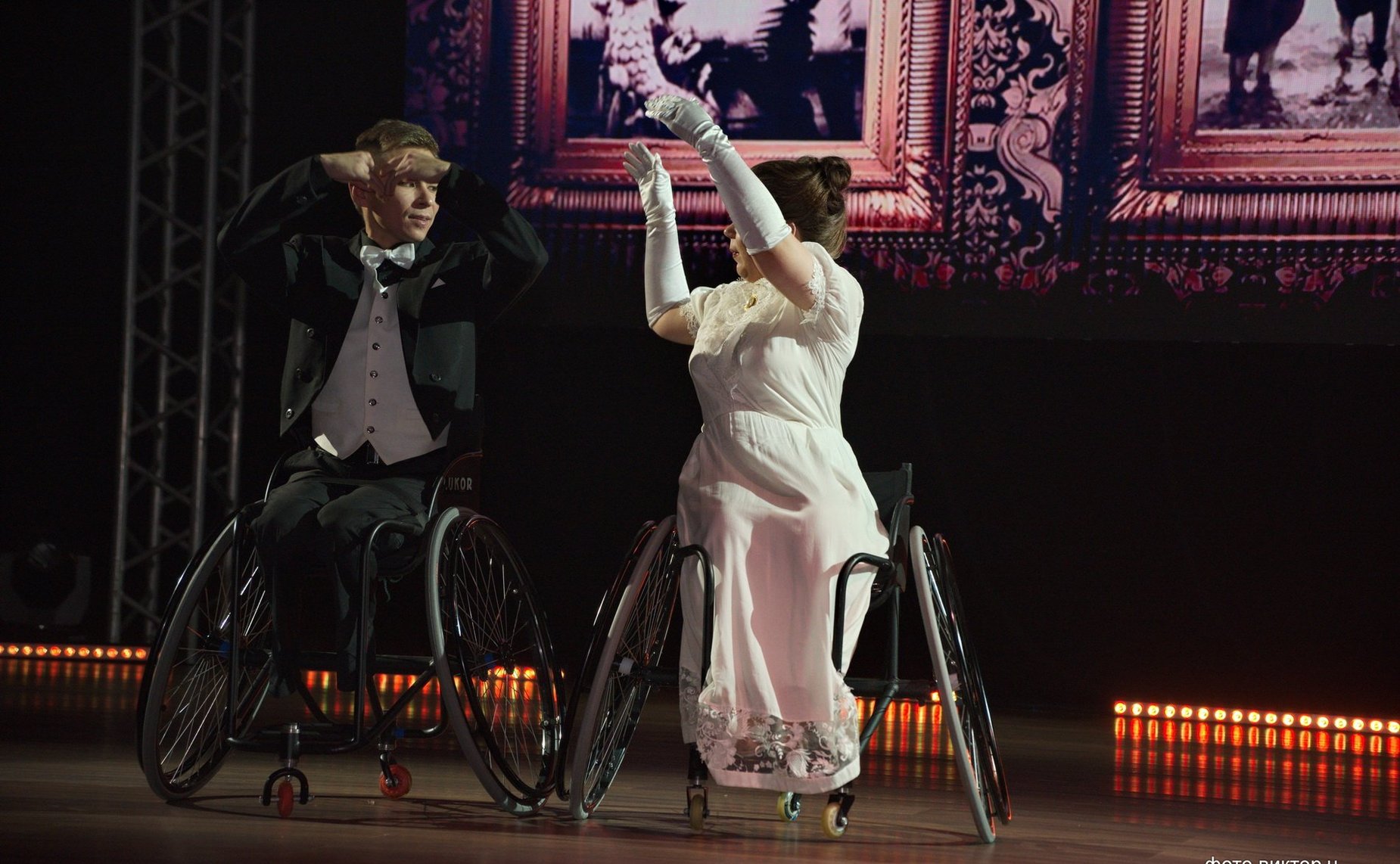 Маргарита Павлова и Дина Оюн приняли участие в социально-культурном проекте, направленном на поддержку девушек с ограниченными возможностями здоровья