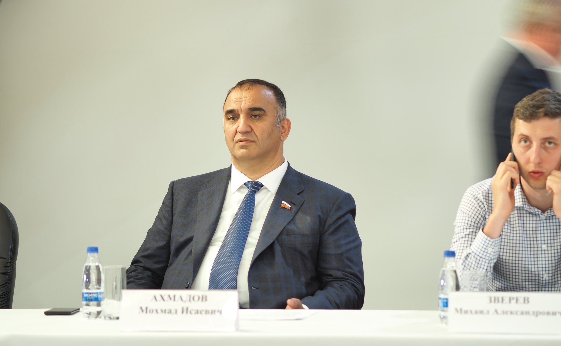 Мохмад Ахмадов обсудил вопросы развития экотуризма на Байкале