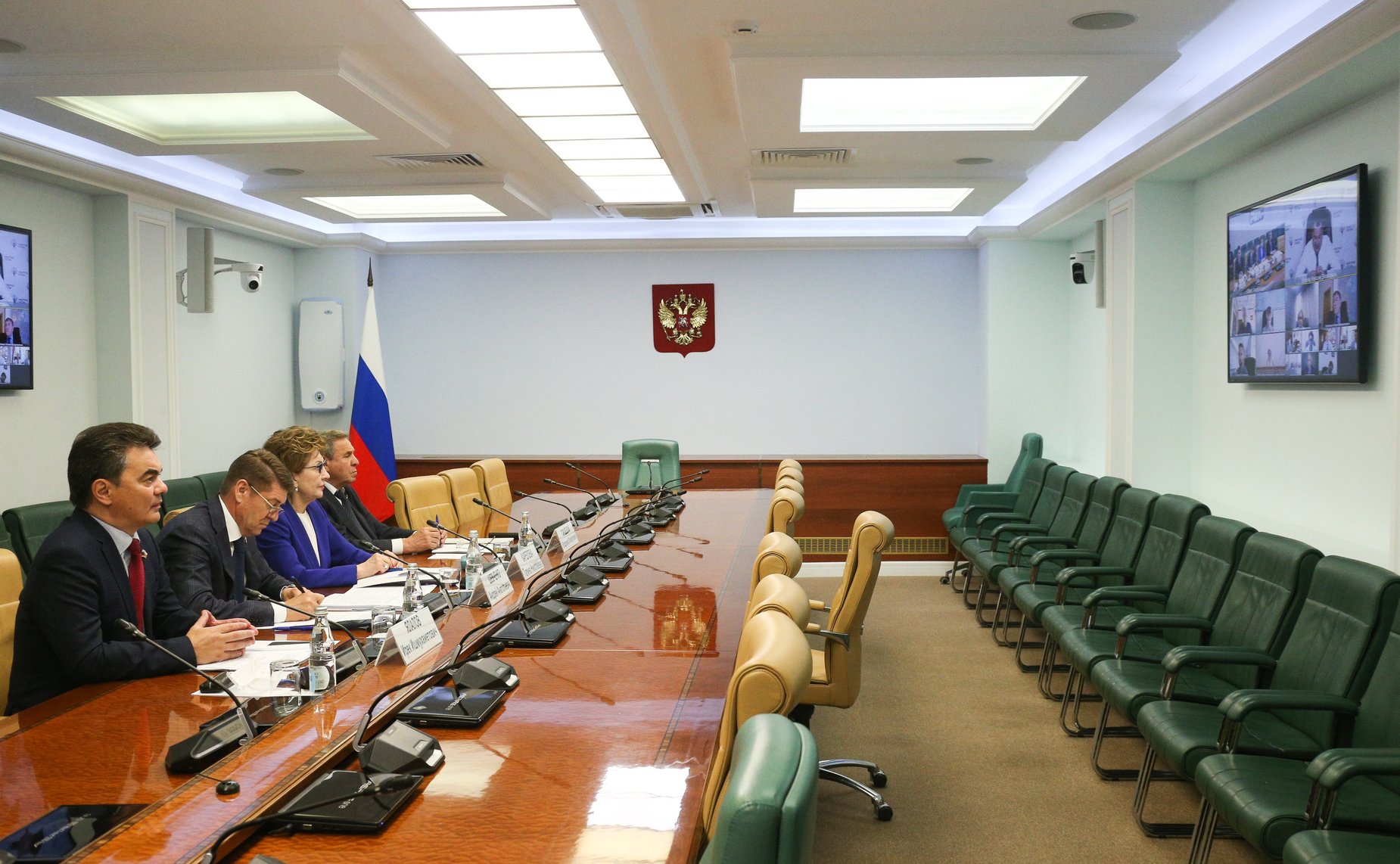 Заседание Совета по вопросам жилищного строительства и содействия развитию ЖКХ при СФ