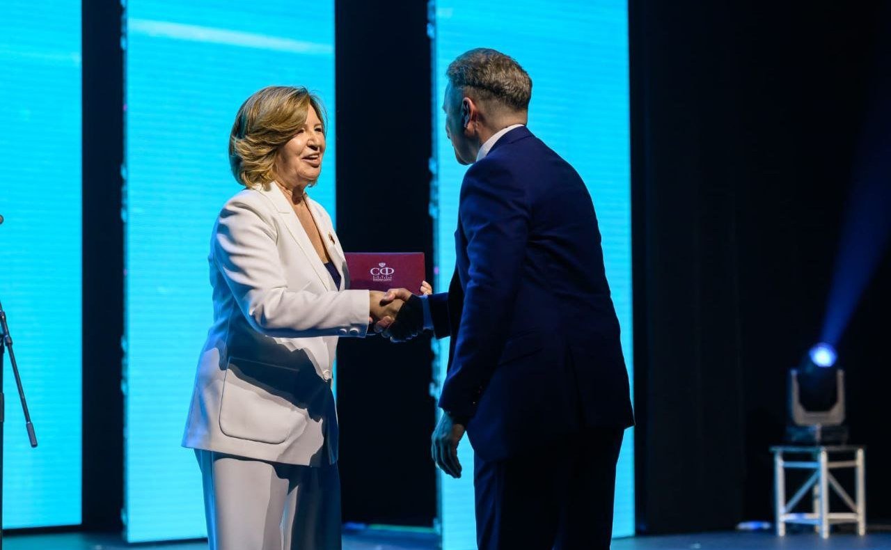 Марина Сидухина поздравила коллектив международного аэропорта Курумоч с Днем Воздушного флота России и 10-летием нового аэровокзального комплекса