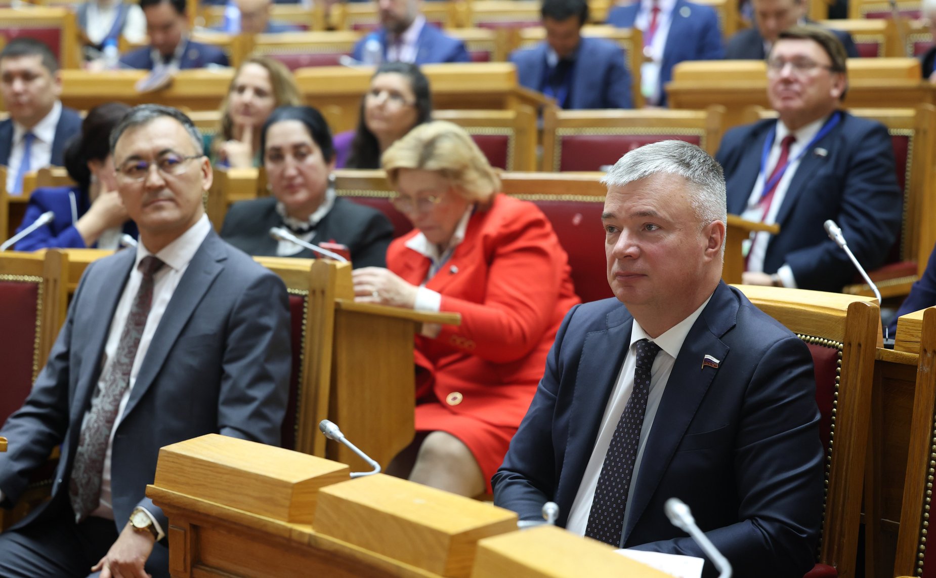 Пленарное заседание Второй международной конференции «Русский язык – основа интеграционного диалога в регионе СНГ»