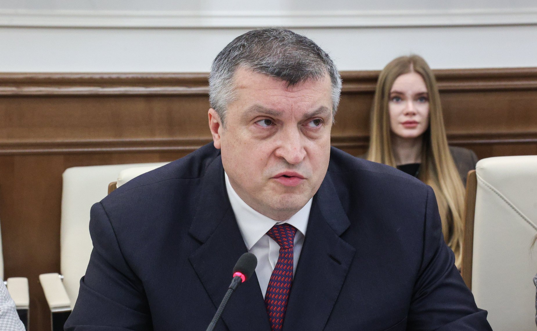 Совещание Комитета СФ по аграрно-продовольственной политике и природопользованию «О совершенствовании законодательства в сфере старательской деятельности»