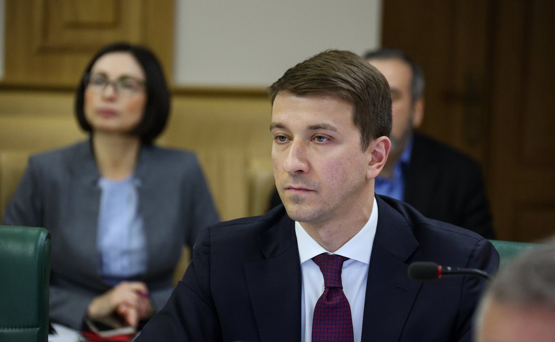 «Парламентский диалог» с руководителем Федерального агентства по недропользованию Олегом Казановым