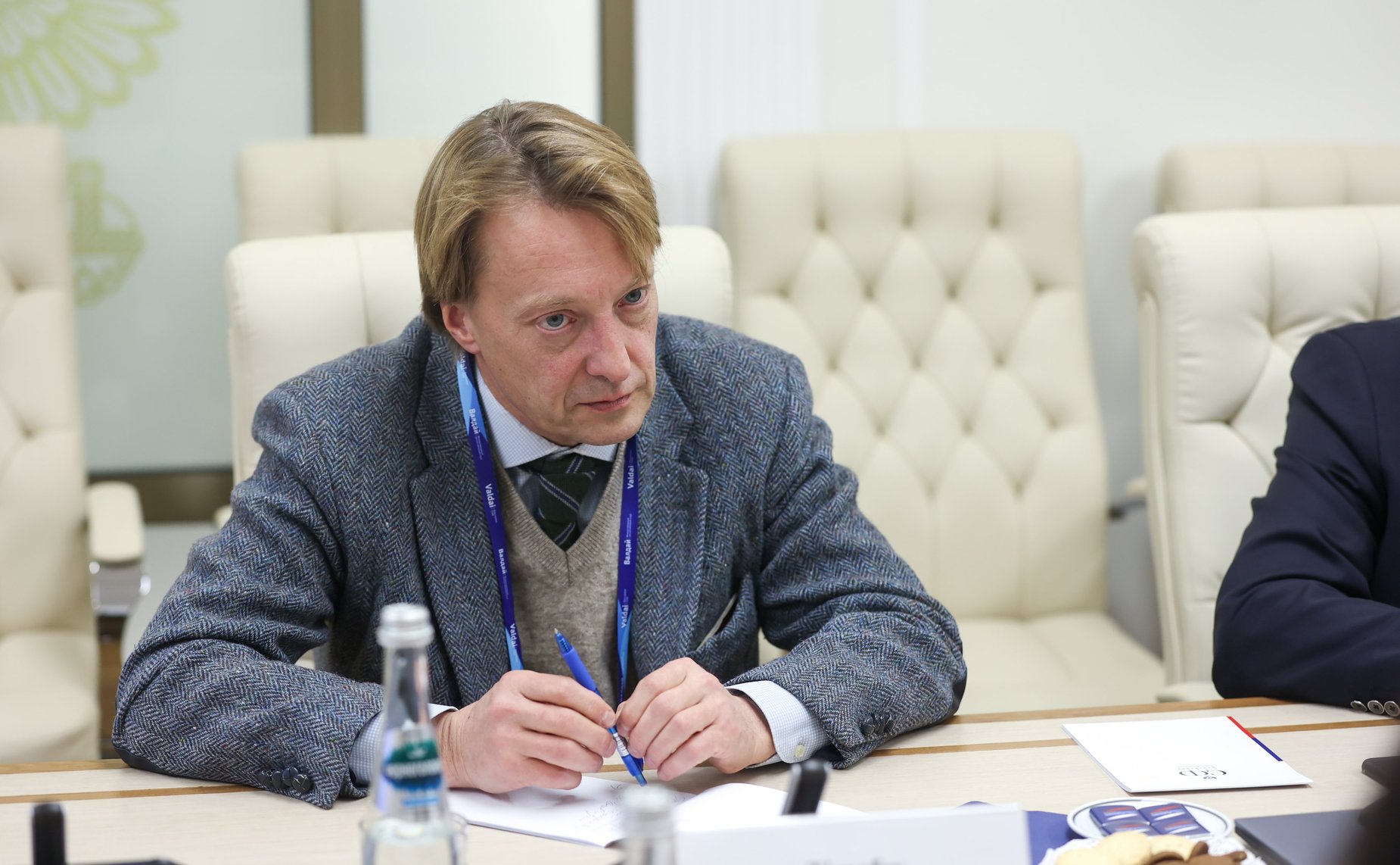 Встреча первого заместителя председателя Комитета СФ по международным делам Андрея Денисова с делегацией Китайской Народной Республики в рамках Российско-китайской конференции Международного дискуссионного клуба «Валдай»