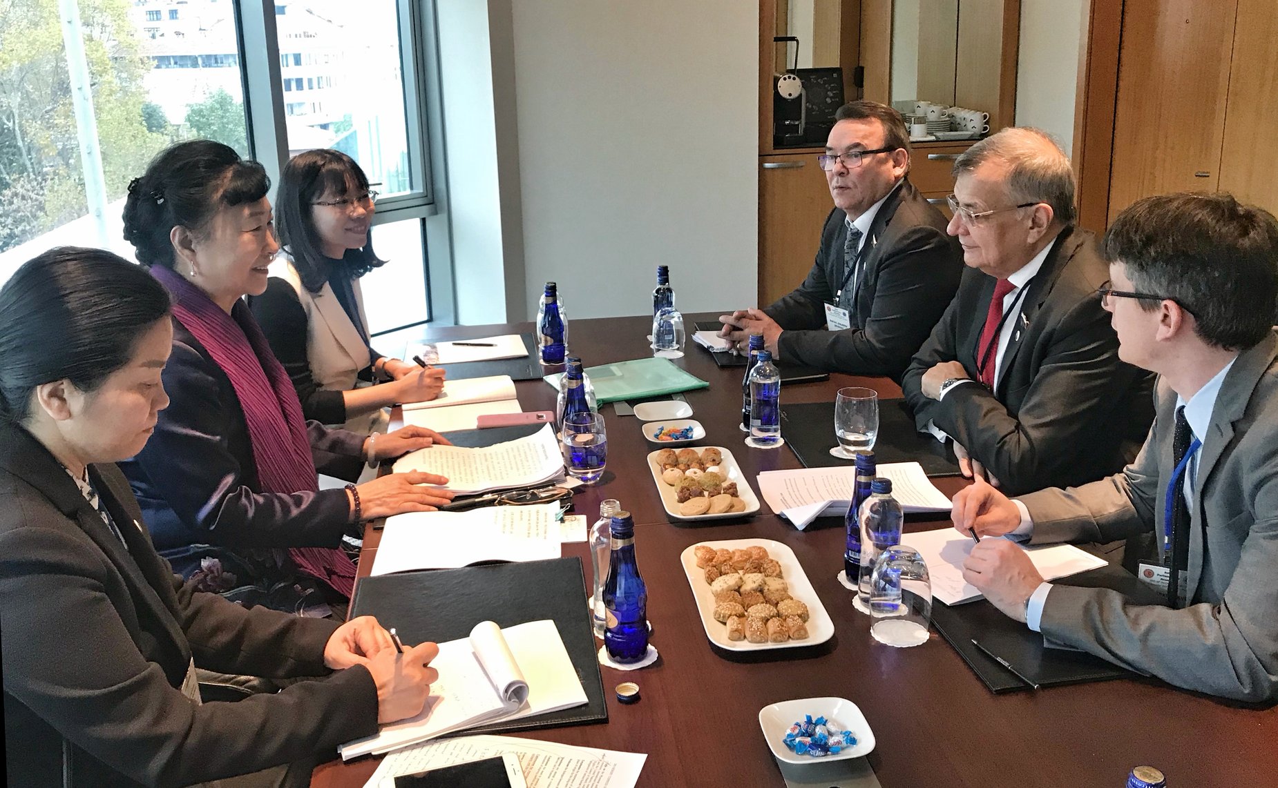 Р. Зинуров и С. Жиряков приняли участие в 10-й пленарной сессии Азиатской парламентской ассамблее