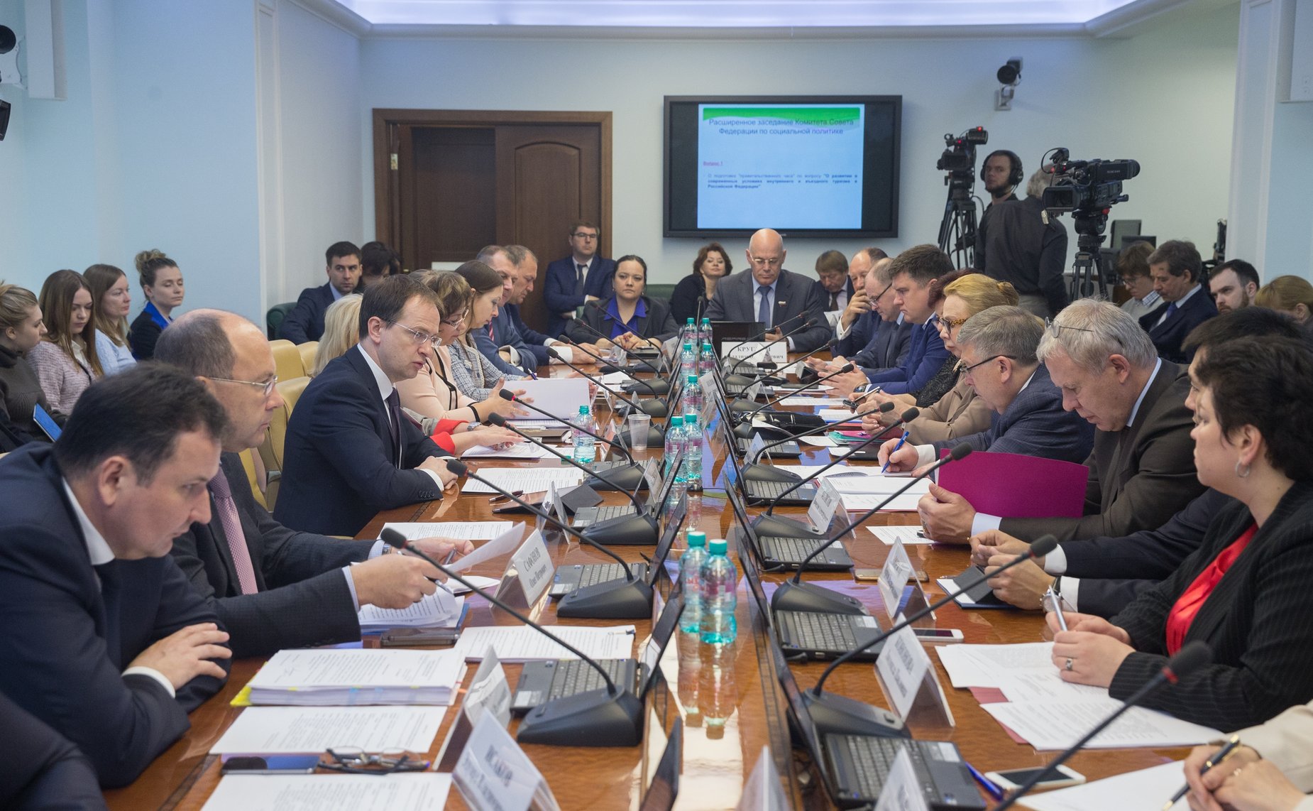 Расширенное заседание Комитета СФ по социальной политике