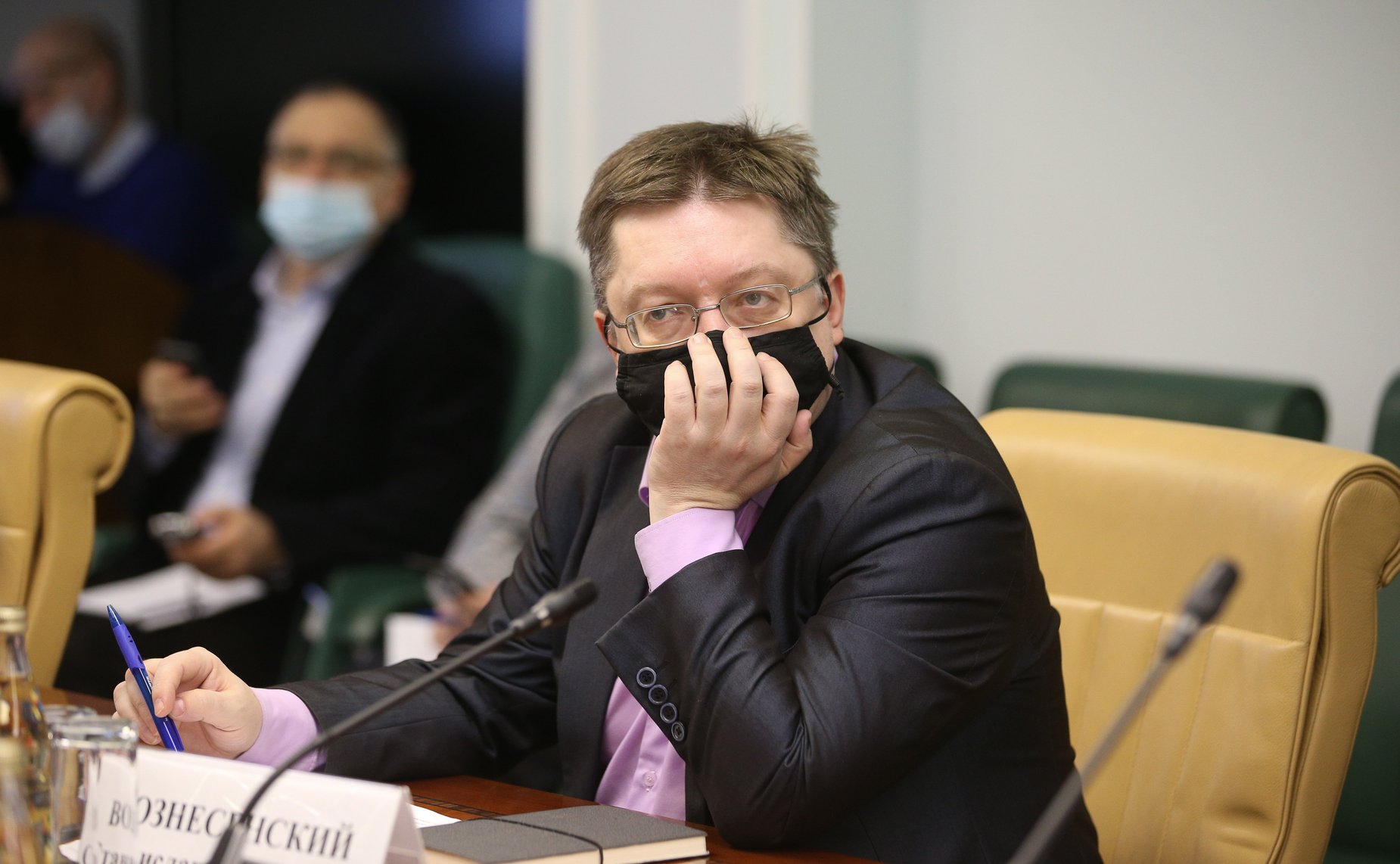 Совещание под председательством заместителя Председателя СФ Юрия Воробьева