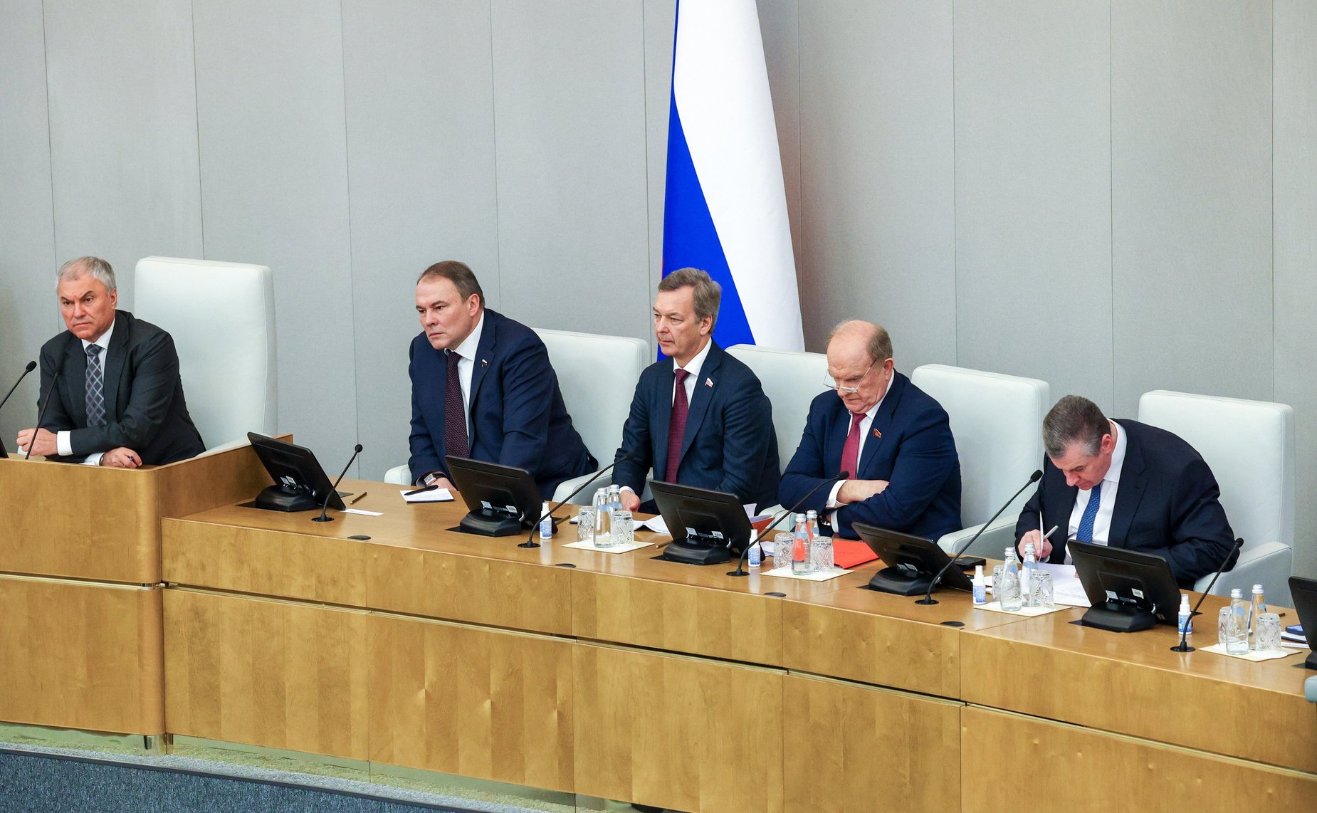 ХIII Рождественские Парламентские встречи в рамках XXХIII Международных Рождественских образовательных чтений «80-летие Великой Победы: память и духовный опыт поколений»