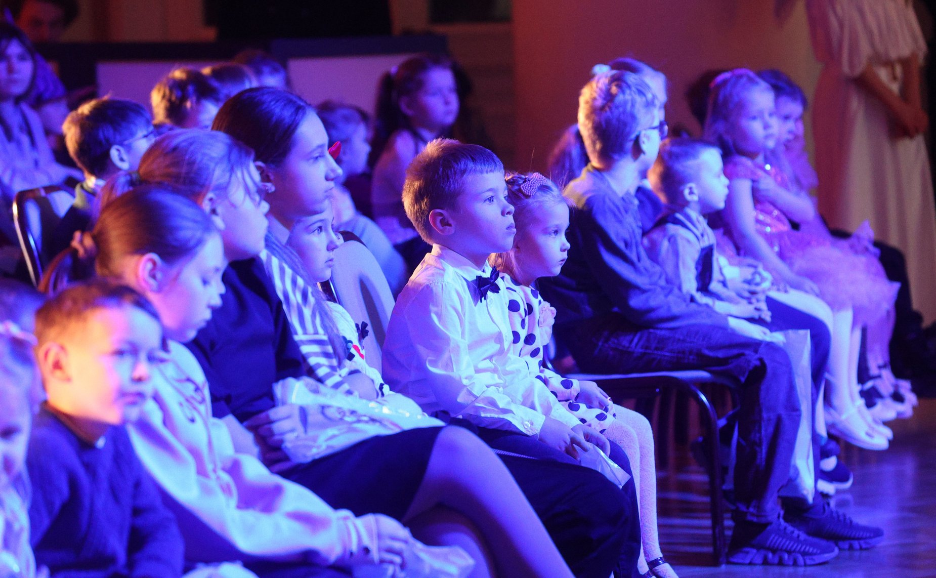 Дети из семей участников специальной военной операции стали гостями праздника «Рождество Христово в Таврическом дворце»