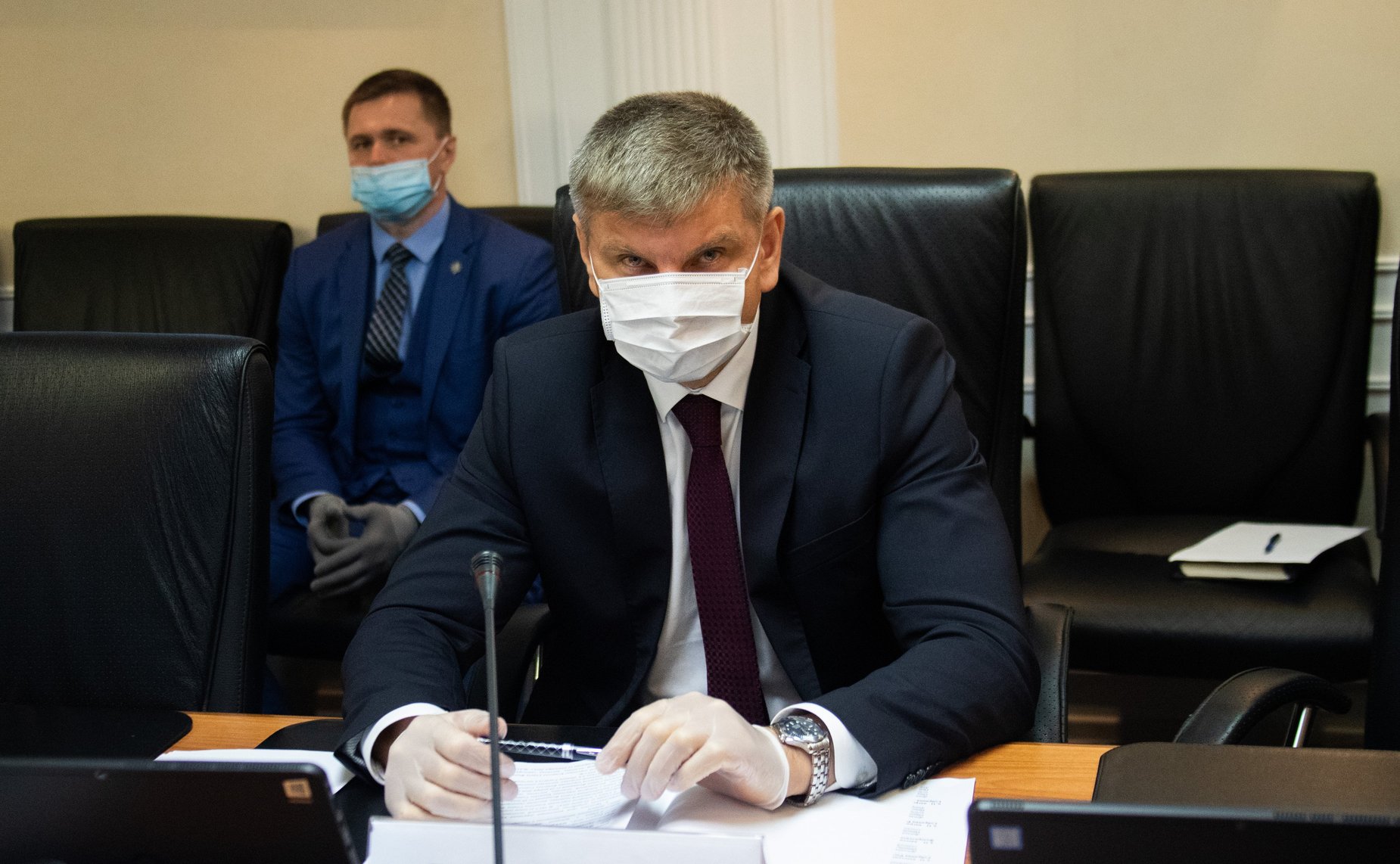 Геннадий Голов