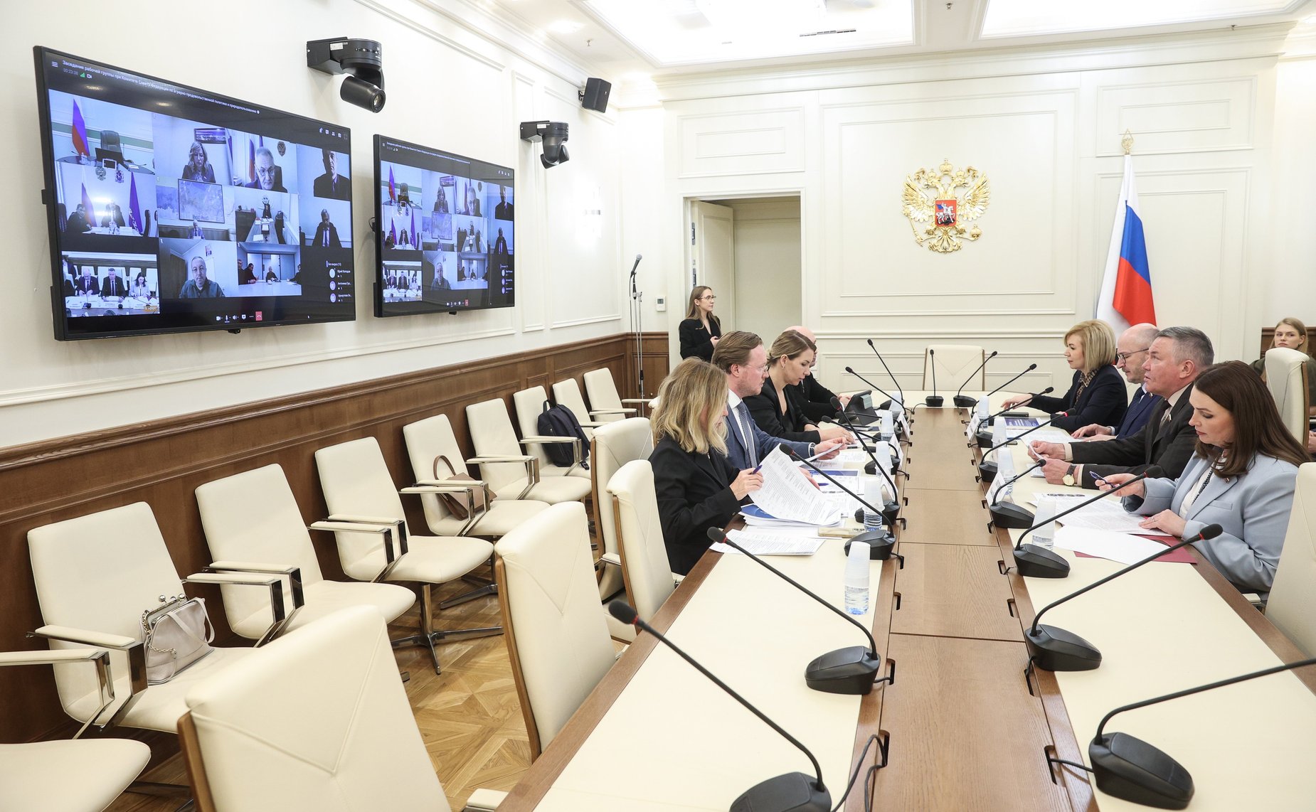 Заседание рабочей группы Комитета Совета Федерации по аграрно-продовольственной политике и природопользованию