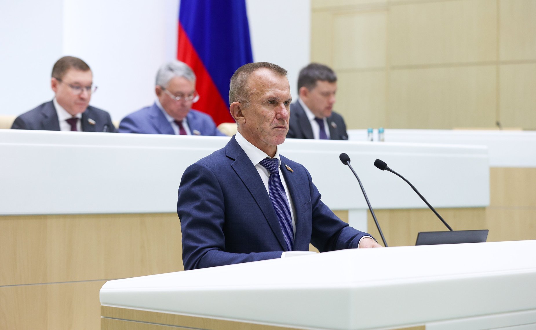 Владимир Кравченко