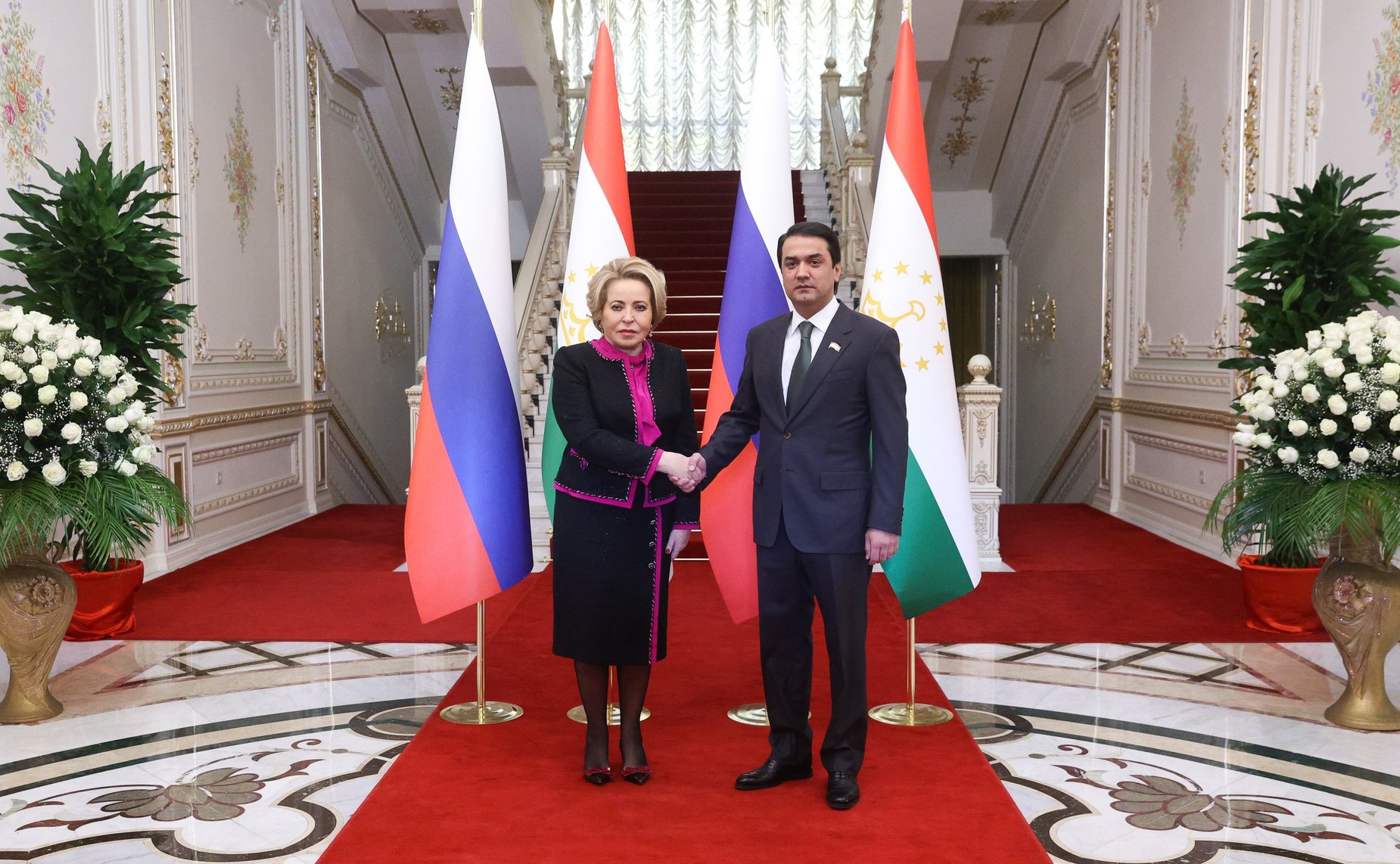 Встреча Председателя Совета Федерации Валентины Матвиенко с Председателем Маджлиси милли Маджлиси Оли Республики Таджикистан Рустами Эмомали