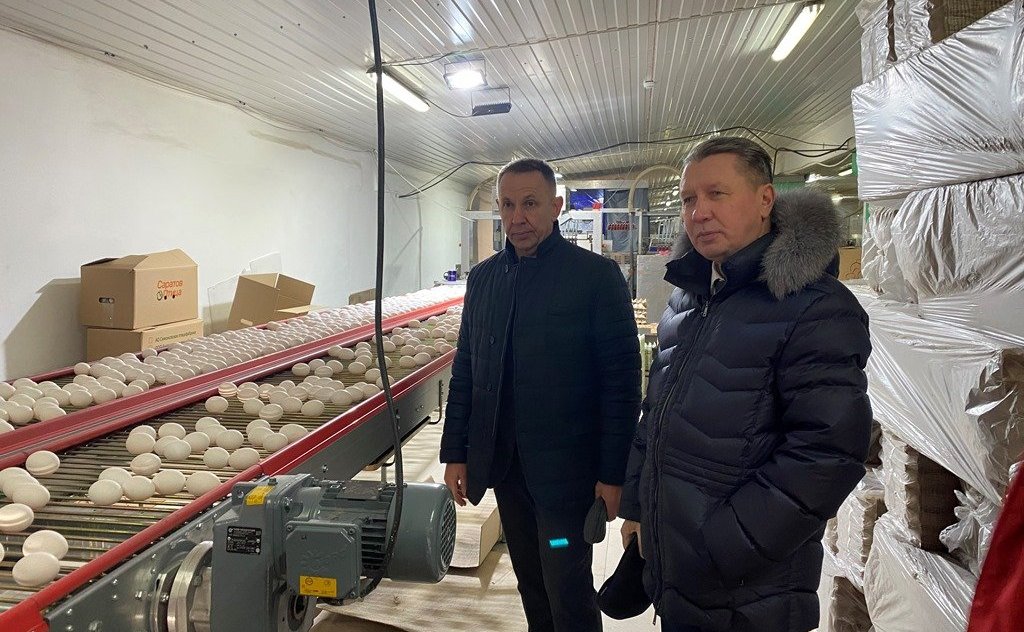 Олег Алексеев в ходе работы в регионе побывал на районной птицефабрике