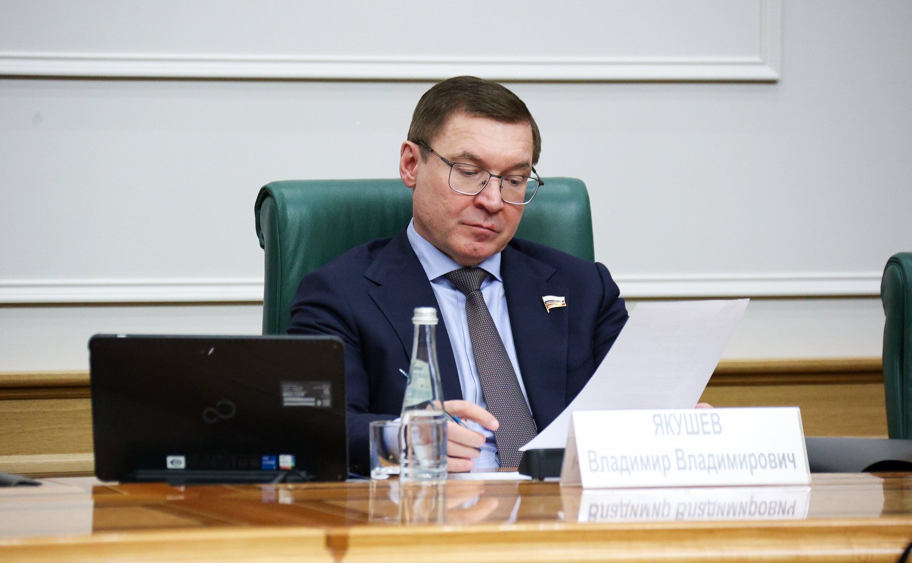 Владимир Якушев